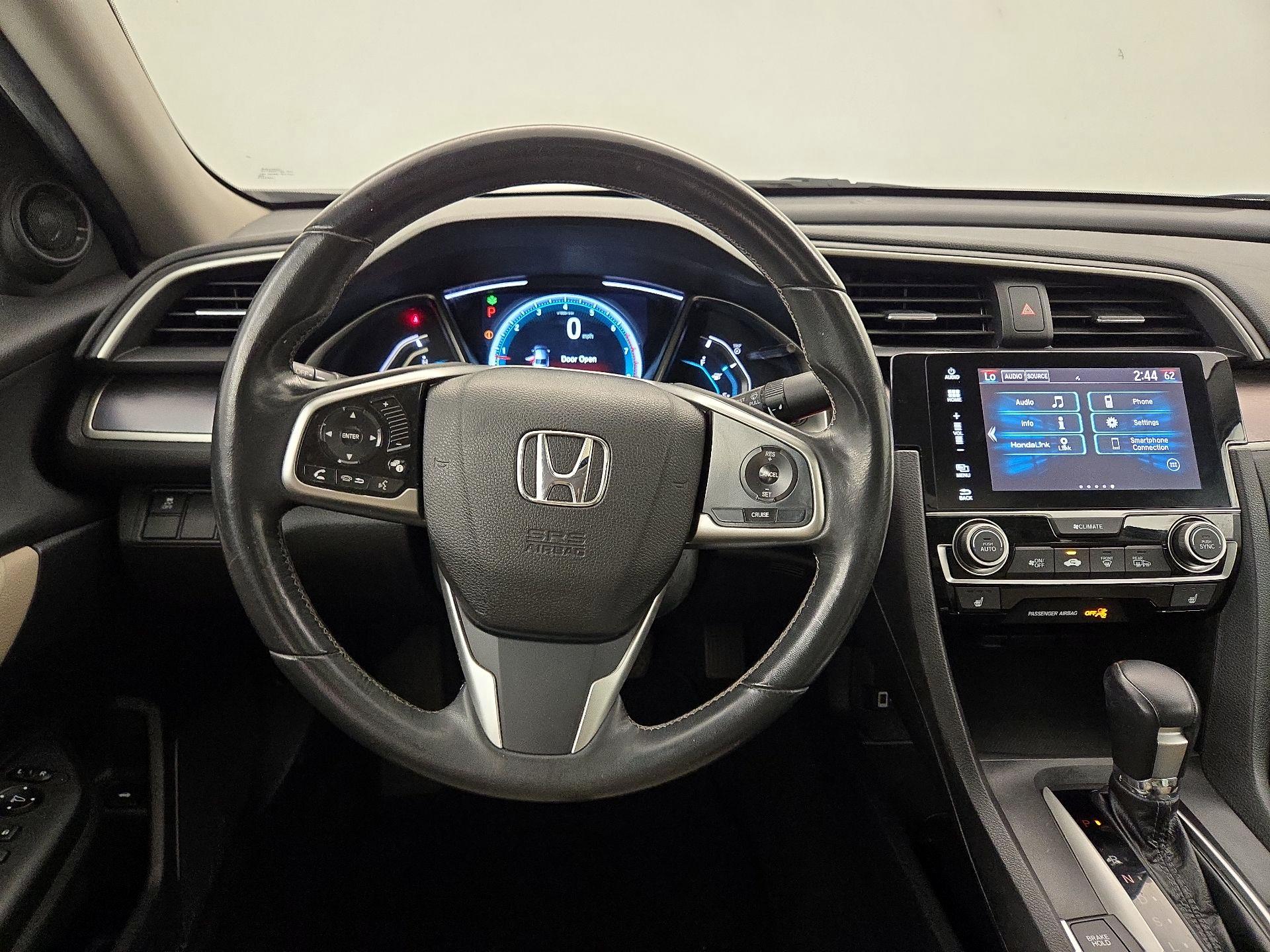 Thumbnail: 2017 Honda Civic - 10