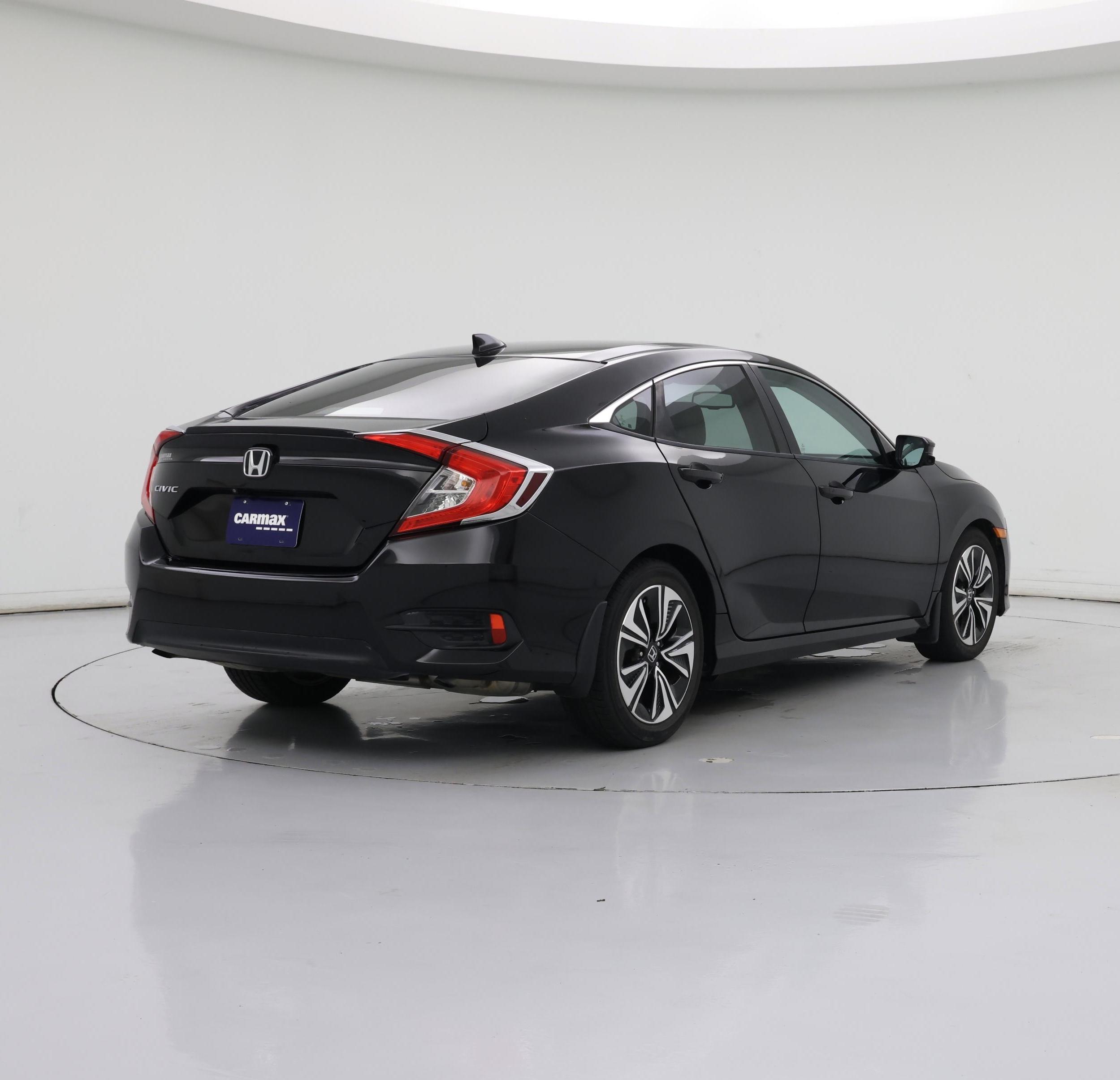 Thumbnail: 2017 Honda Civic - 8