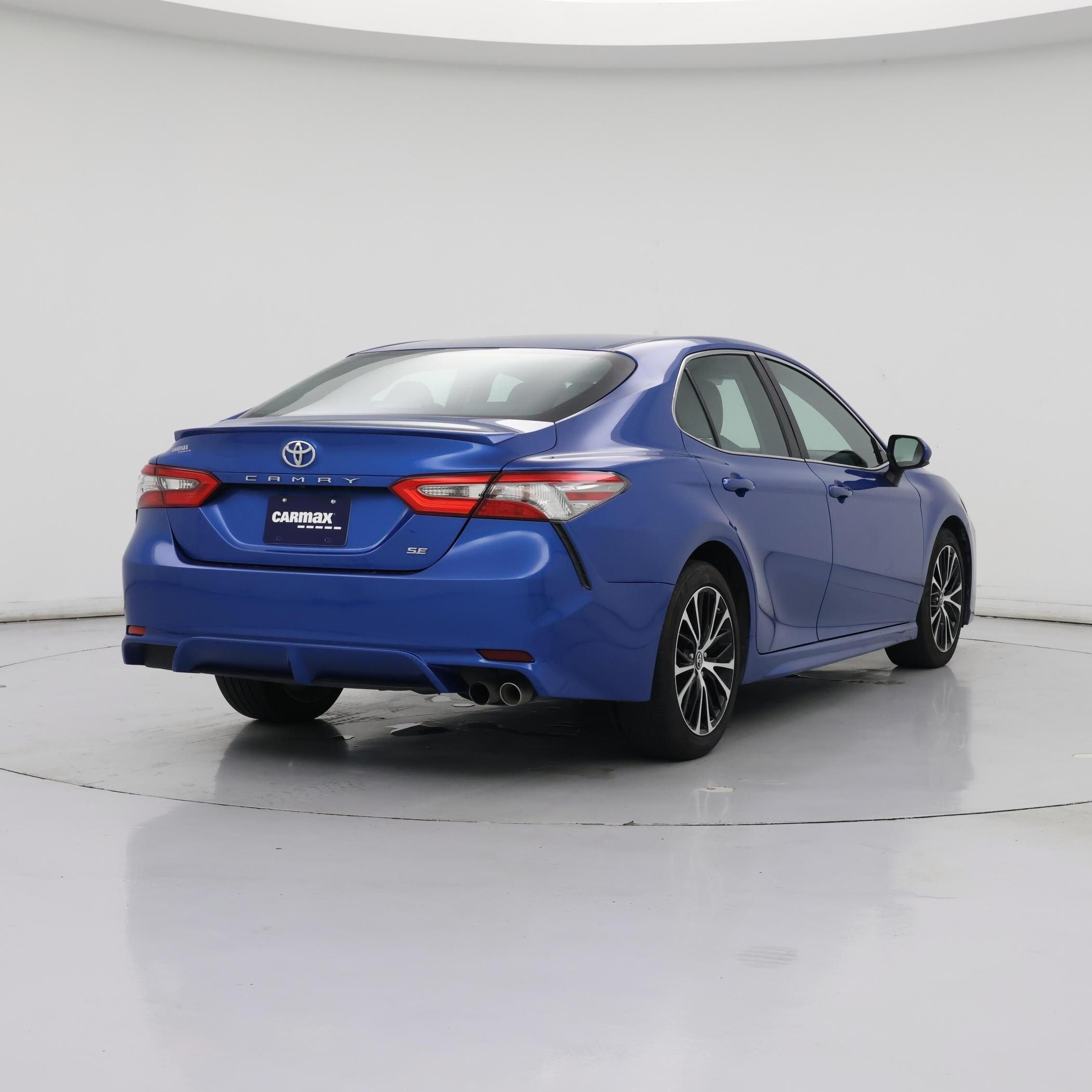 Thumbnail: 2018 Toyota Camry - 8