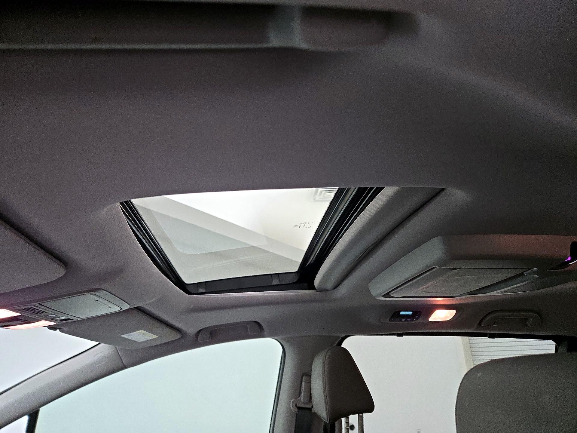 Thumbnail: 2019 Honda Odyssey - 20