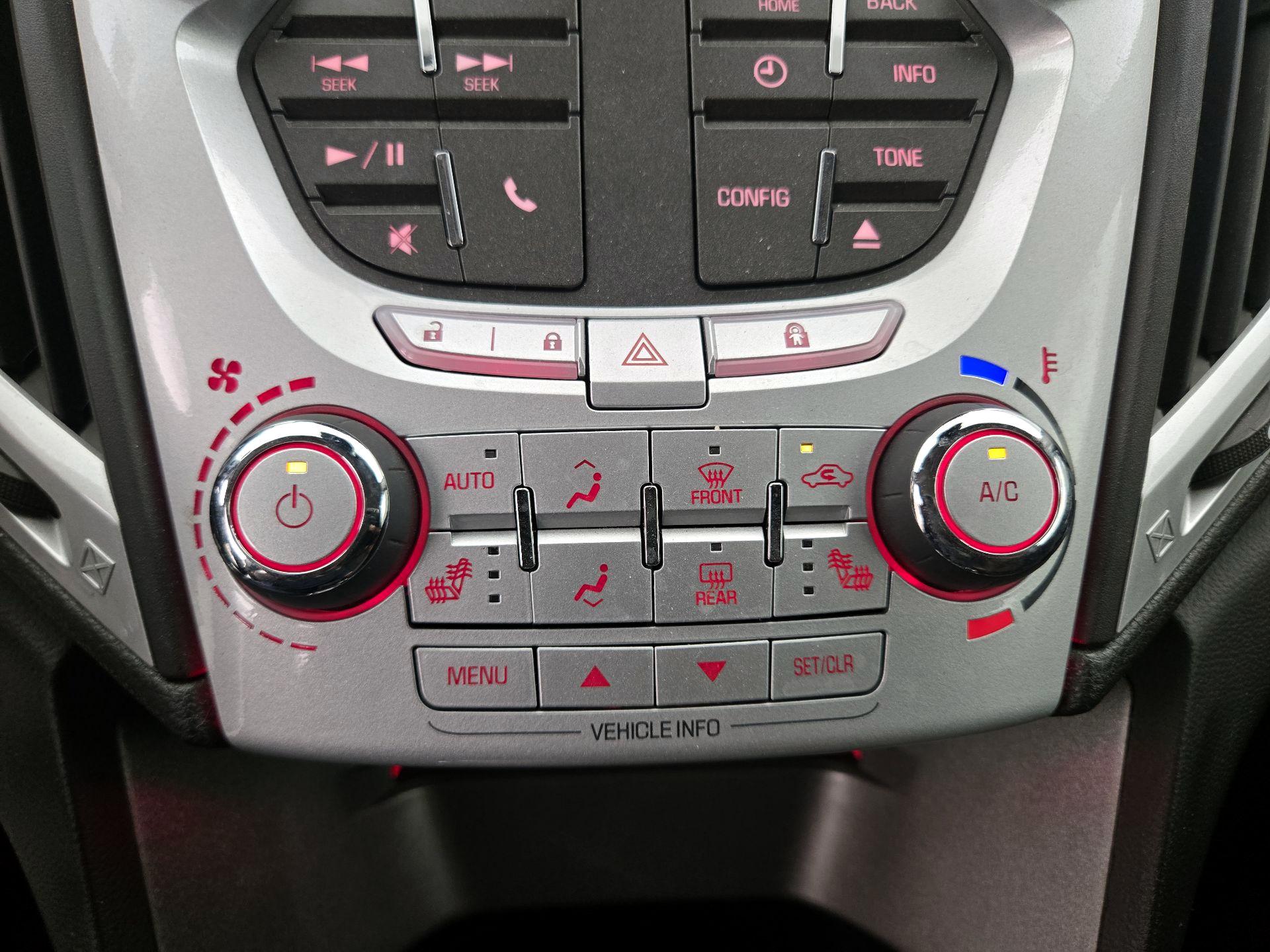 Thumbnail: 2014 GMC Terrain - 15