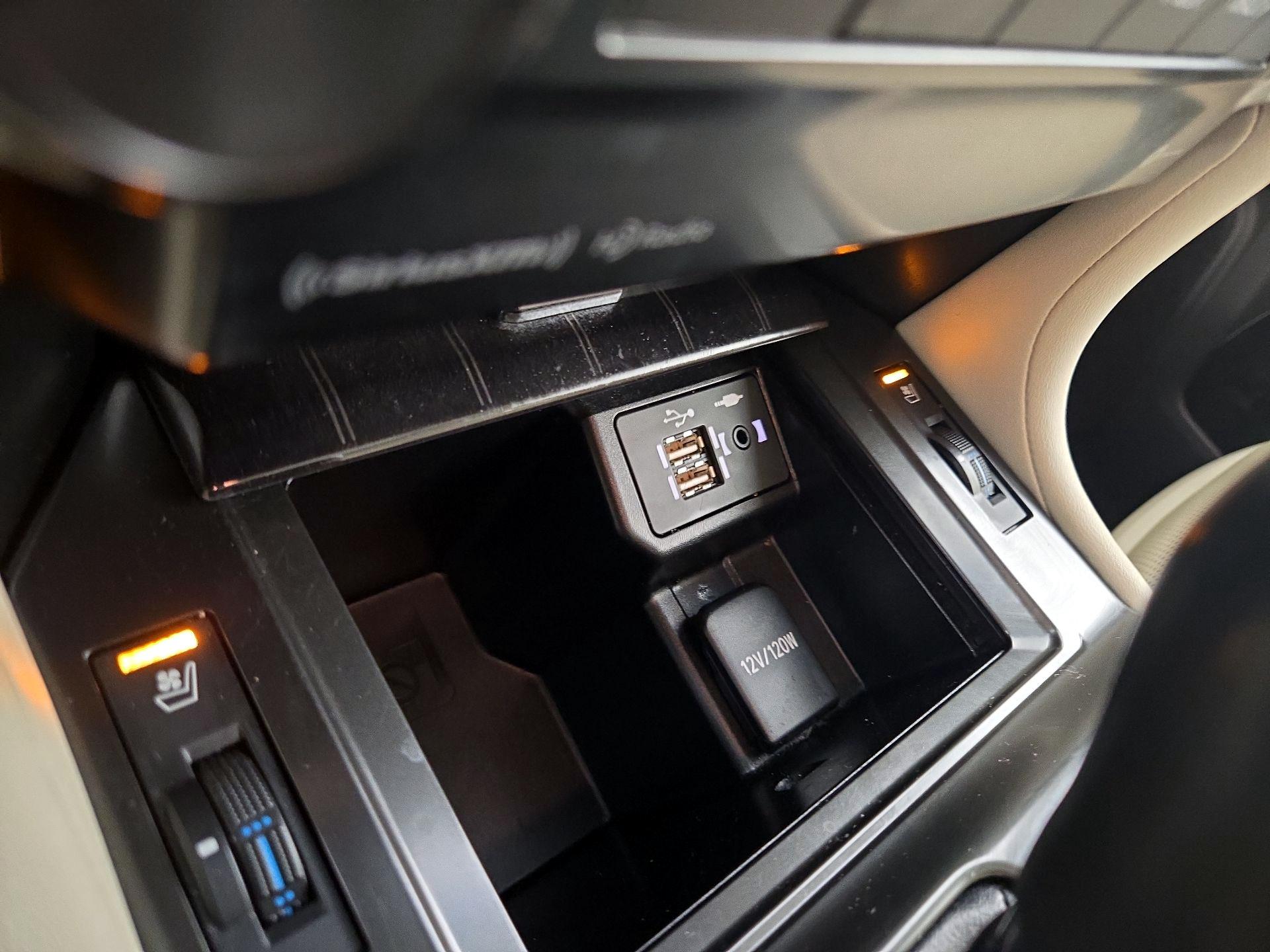 Thumbnail: 2022 Lexus GX - 19