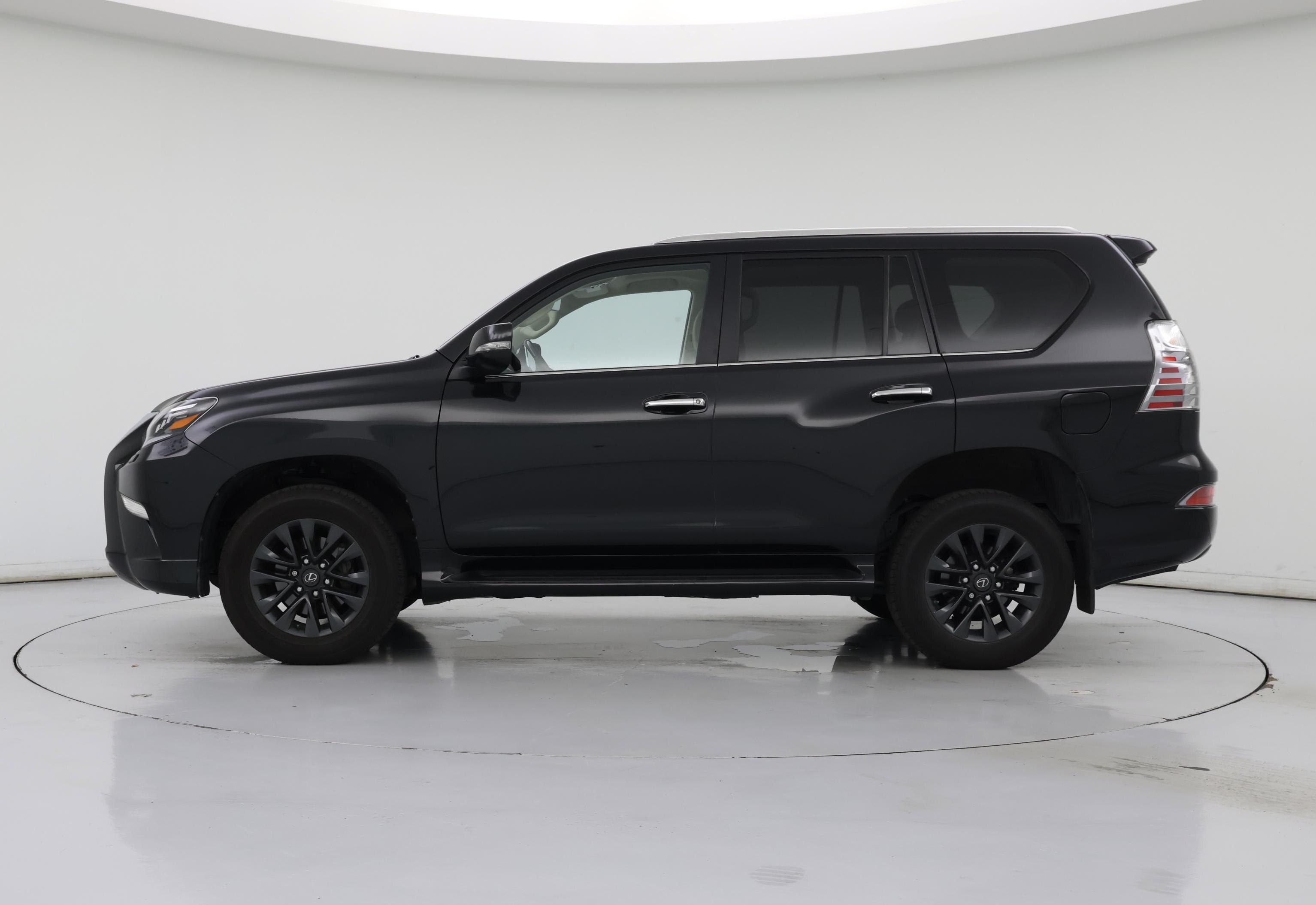 Thumbnail: 2022 Lexus GX - 3