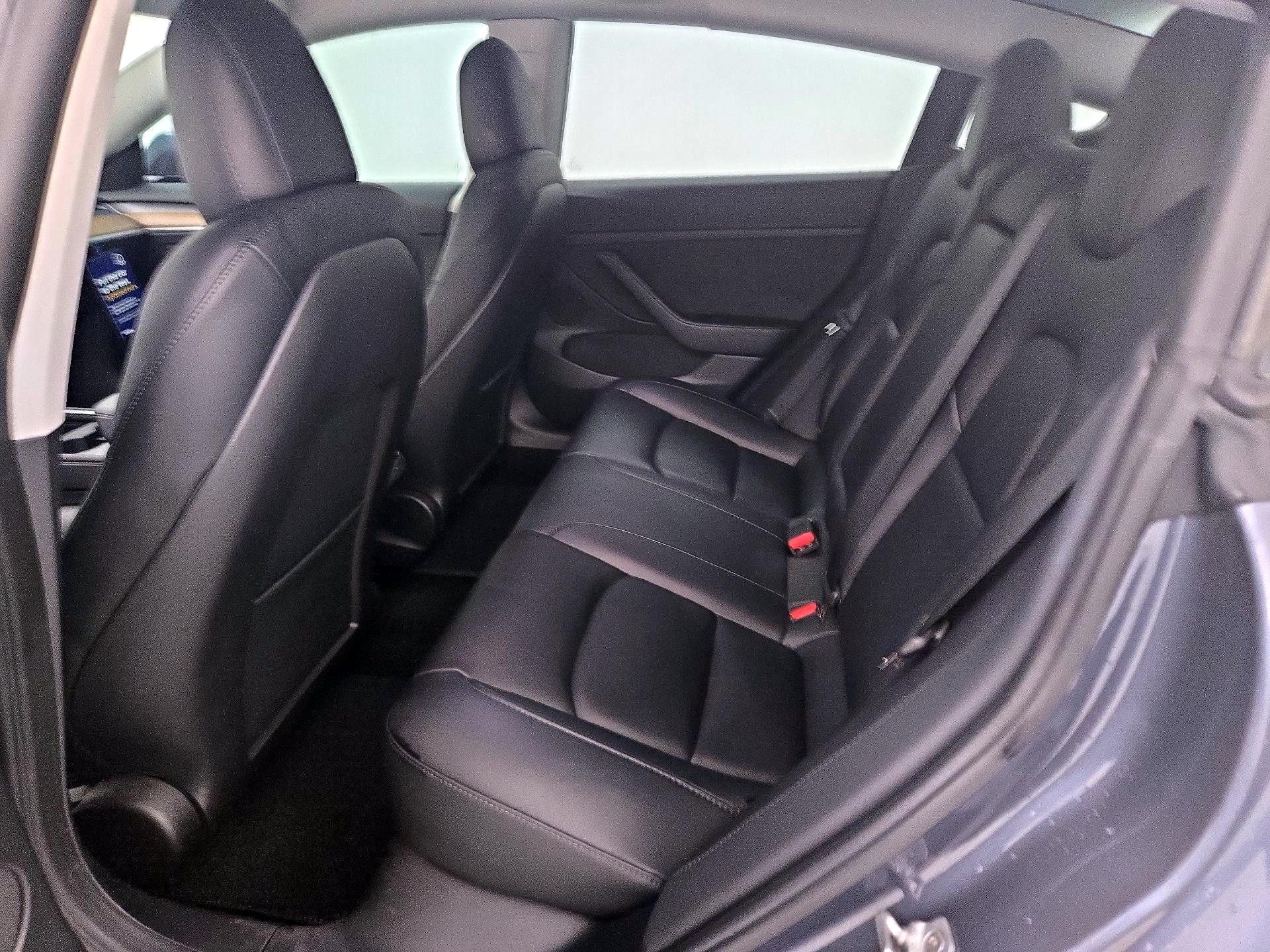Thumbnail: 2023 Tesla Model 3 - 19