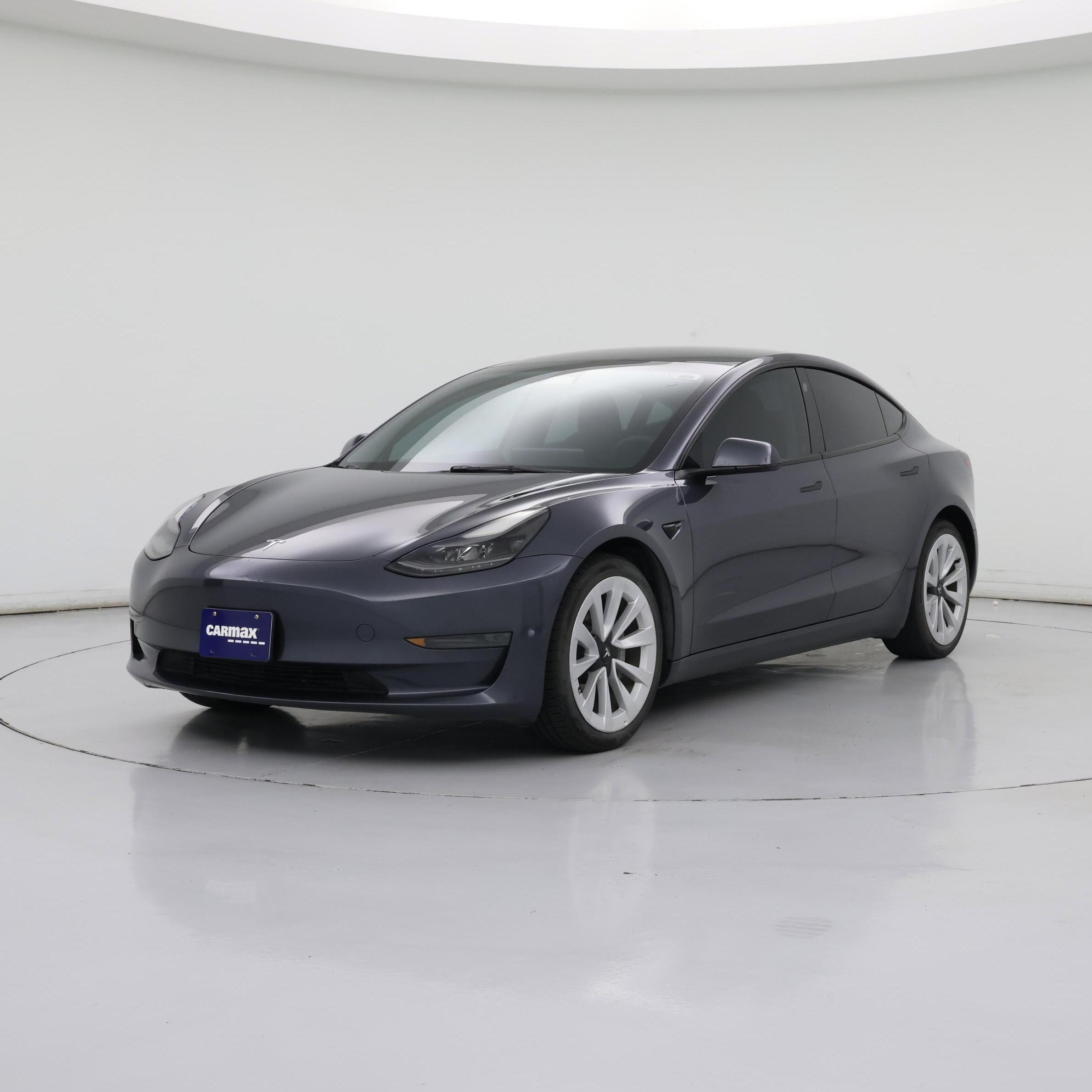 Thumbnail: 2023 Tesla Model 3 - 4