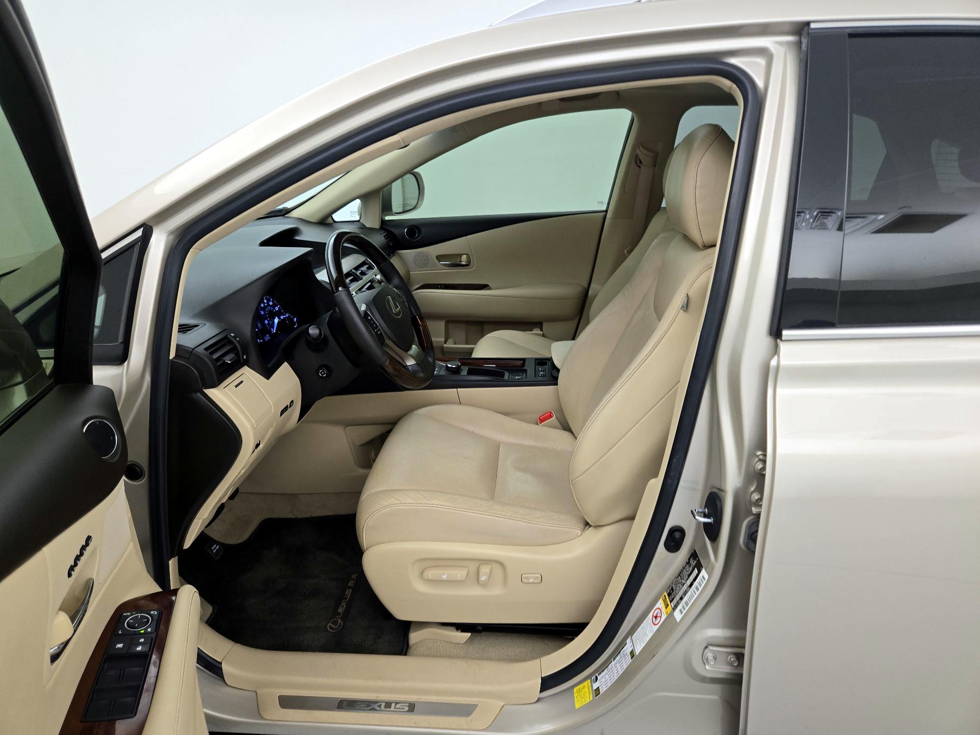 Thumbnail: 2013 Lexus RX - 11