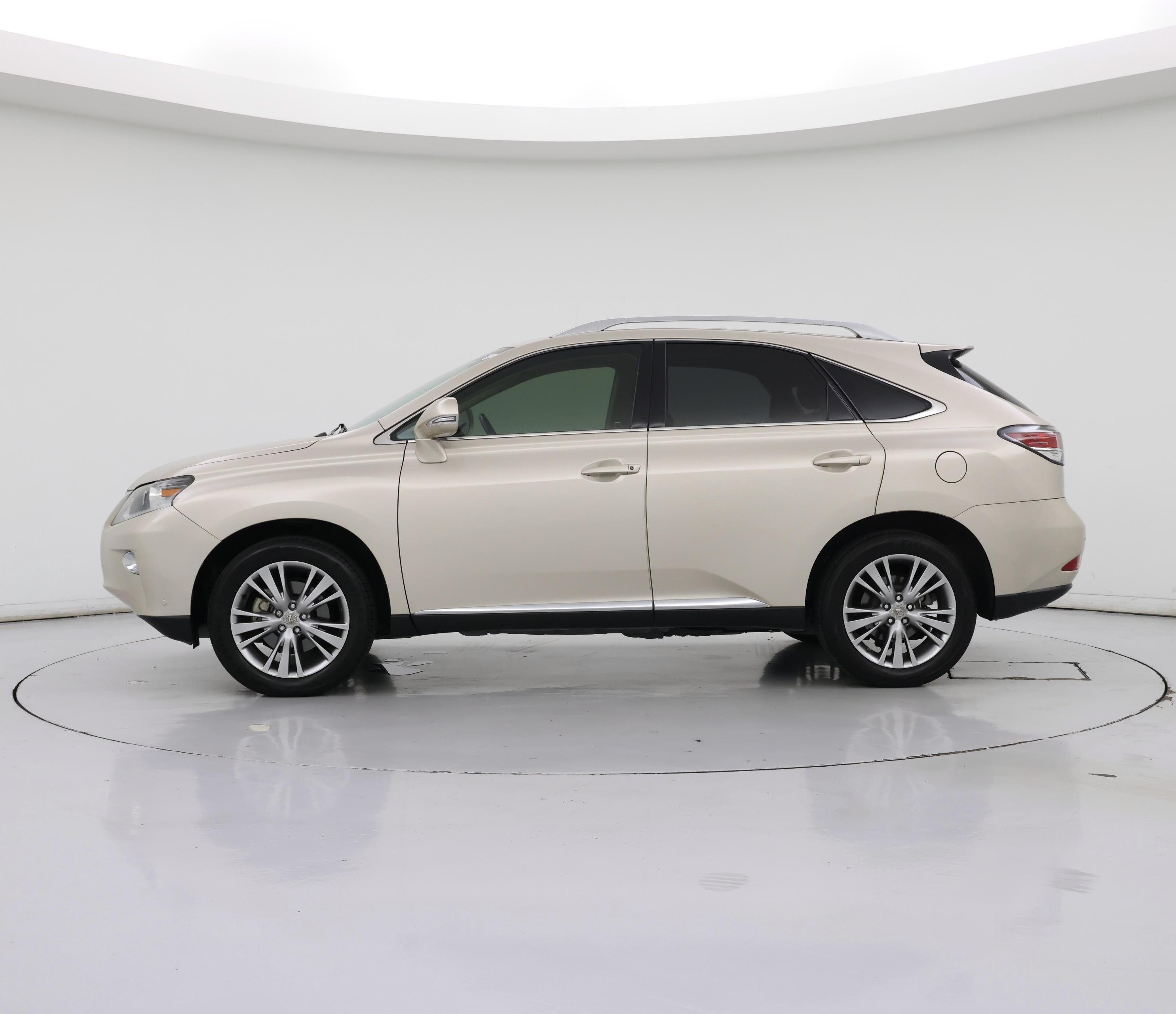 Thumbnail: 2013 Lexus RX - 3