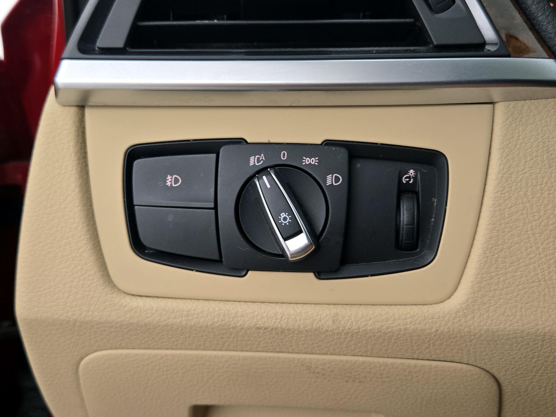 Thumbnail: 2015 BMW 3 Series - 13