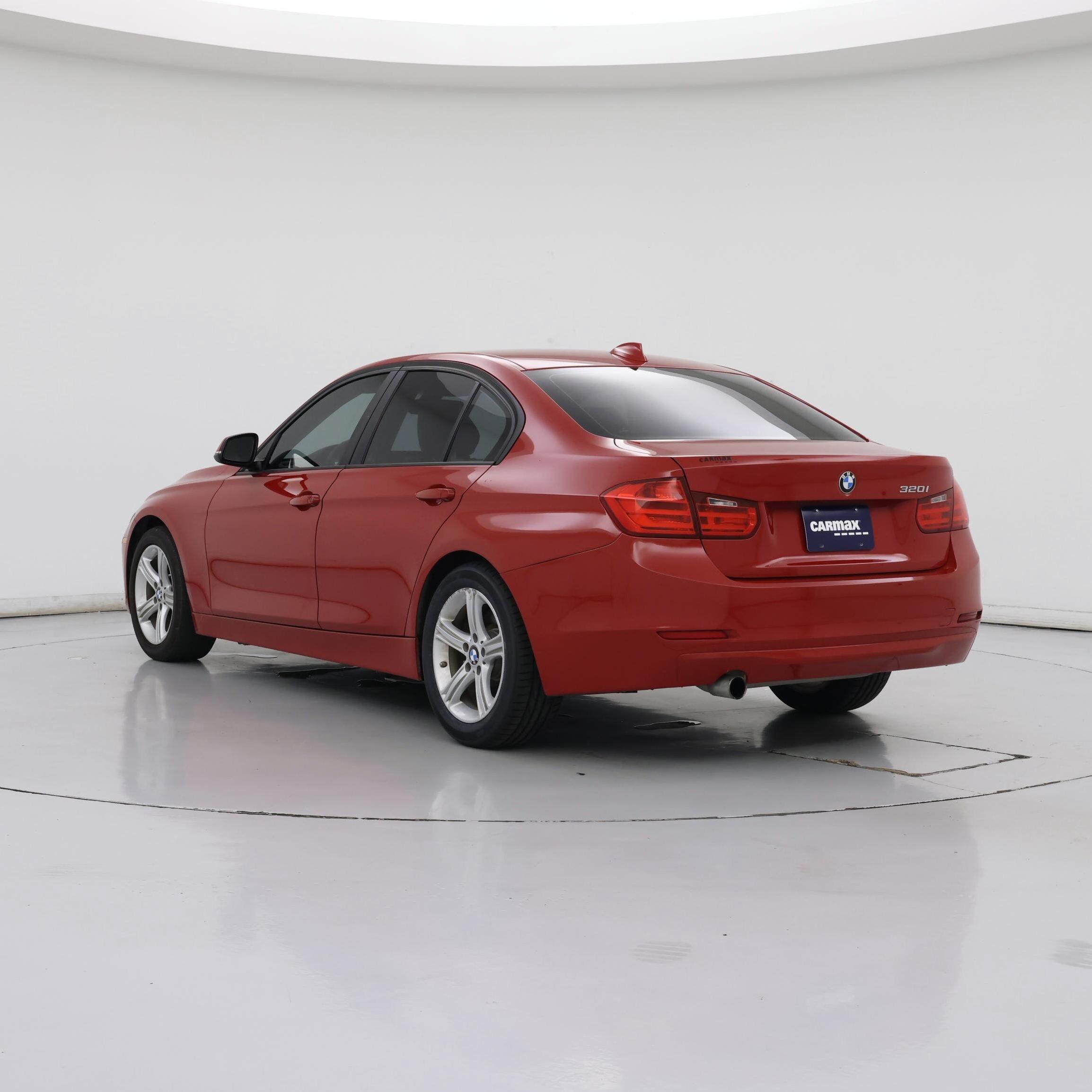 Thumbnail: 2015 BMW 3 Series - 2