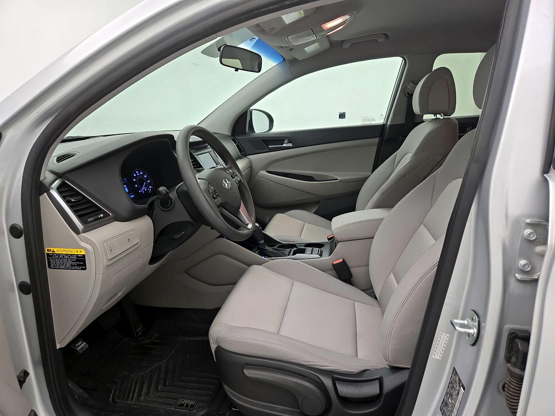 Thumbnail: 2017 Hyundai Tucson - 11