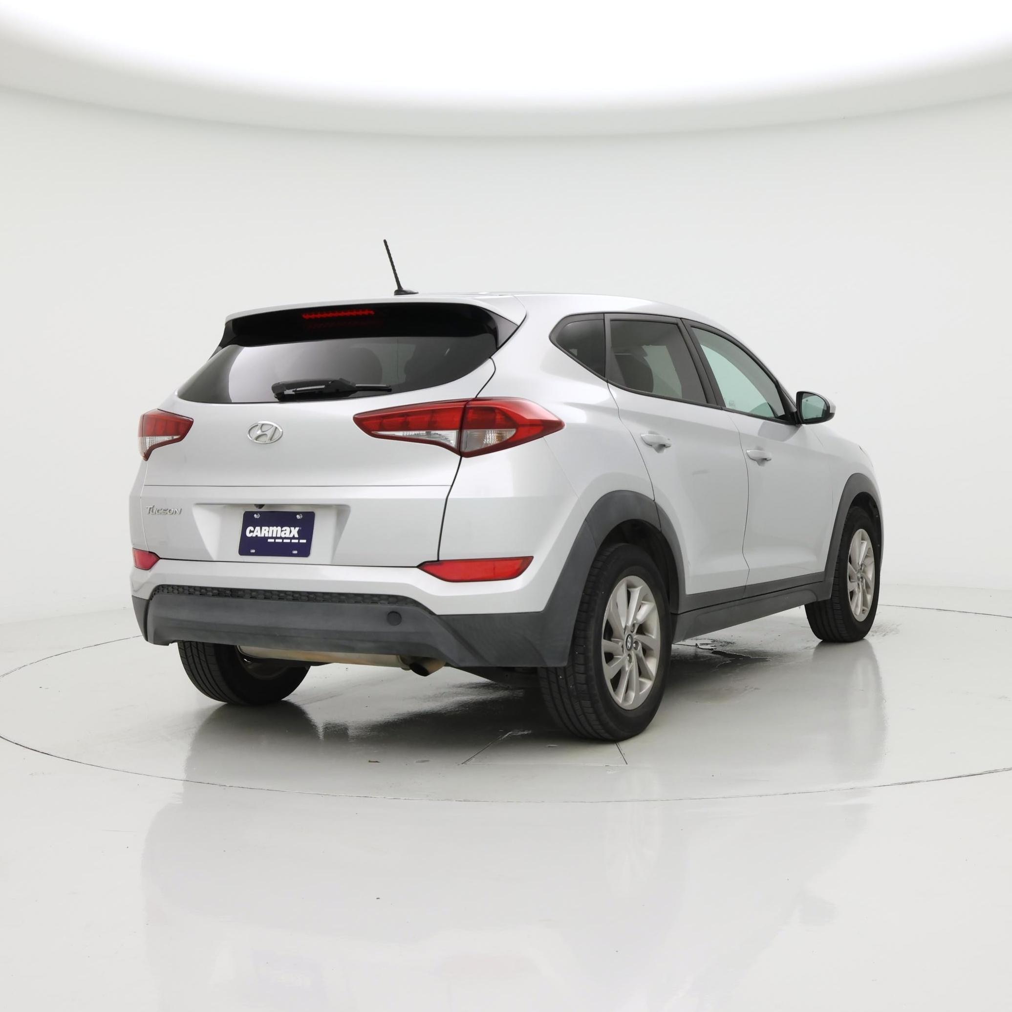 Thumbnail: 2017 Hyundai Tucson - 8