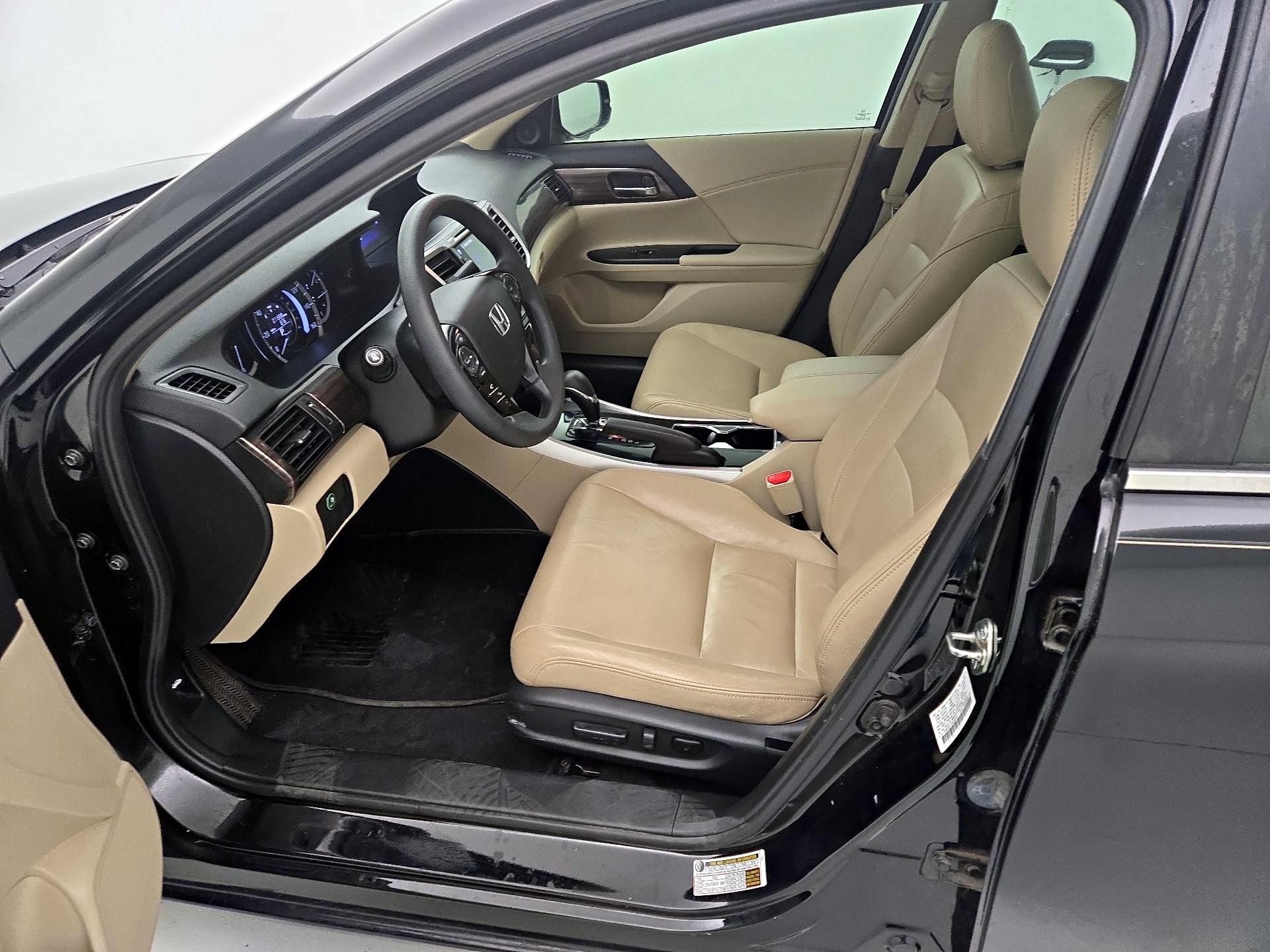 Thumbnail: 2016 Honda Accord - 11