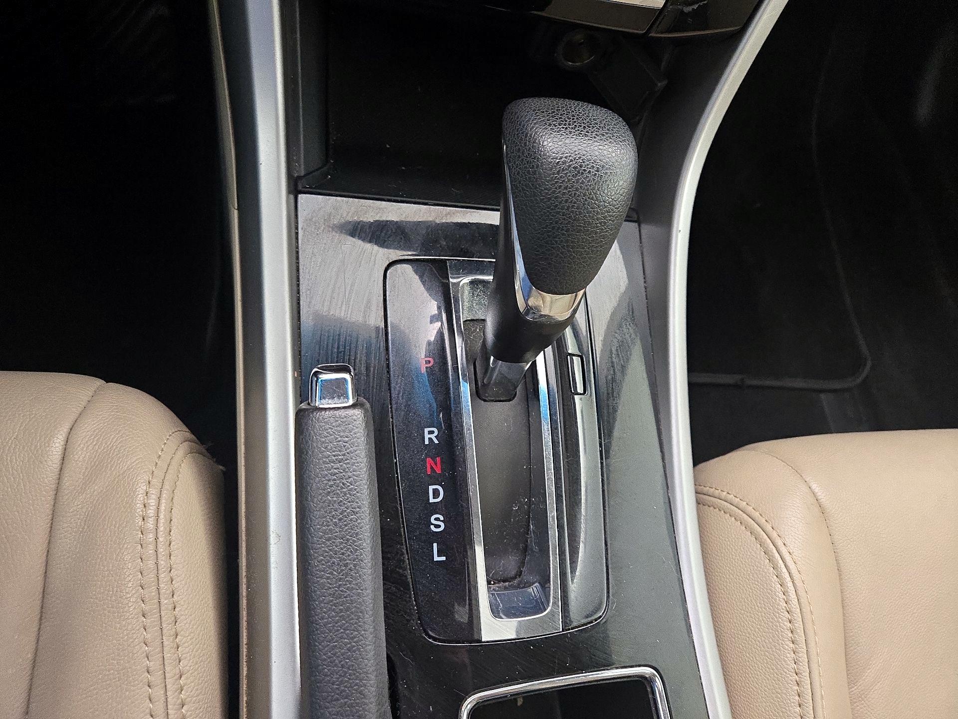Thumbnail: 2016 Honda Accord - 17