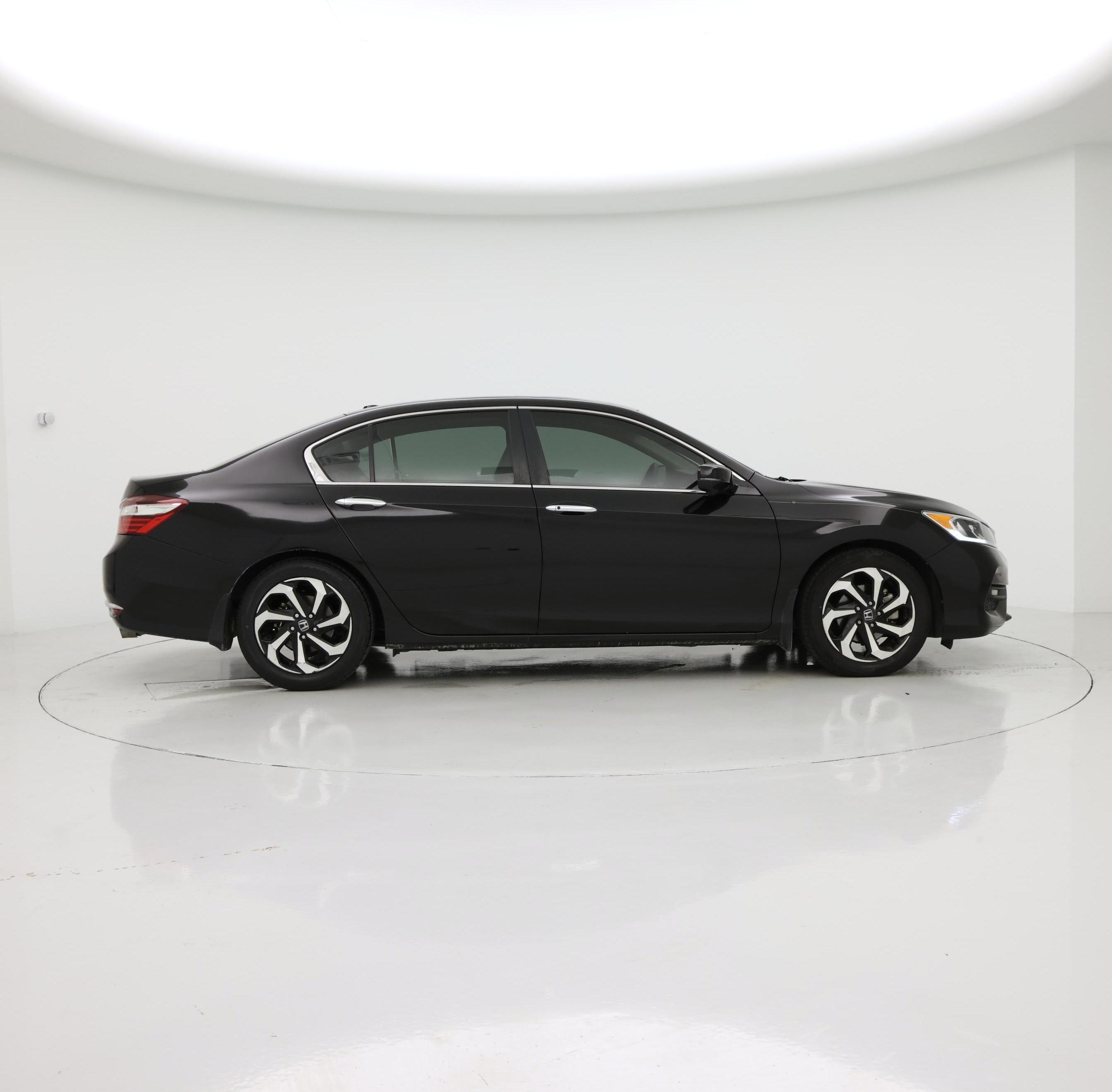 Thumbnail: 2016 Honda Accord - 7