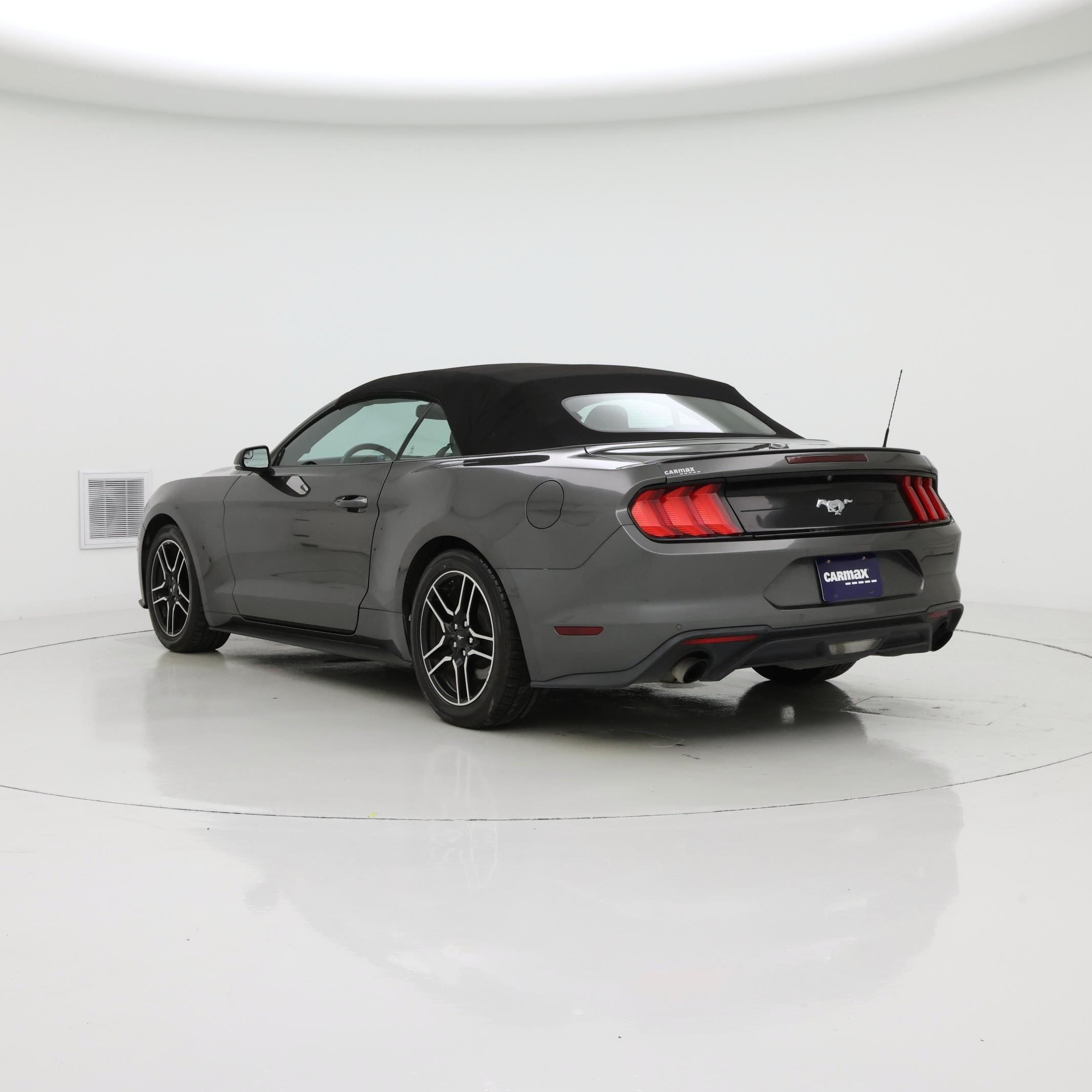Thumbnail: 2018 Ford Mustang - 2
