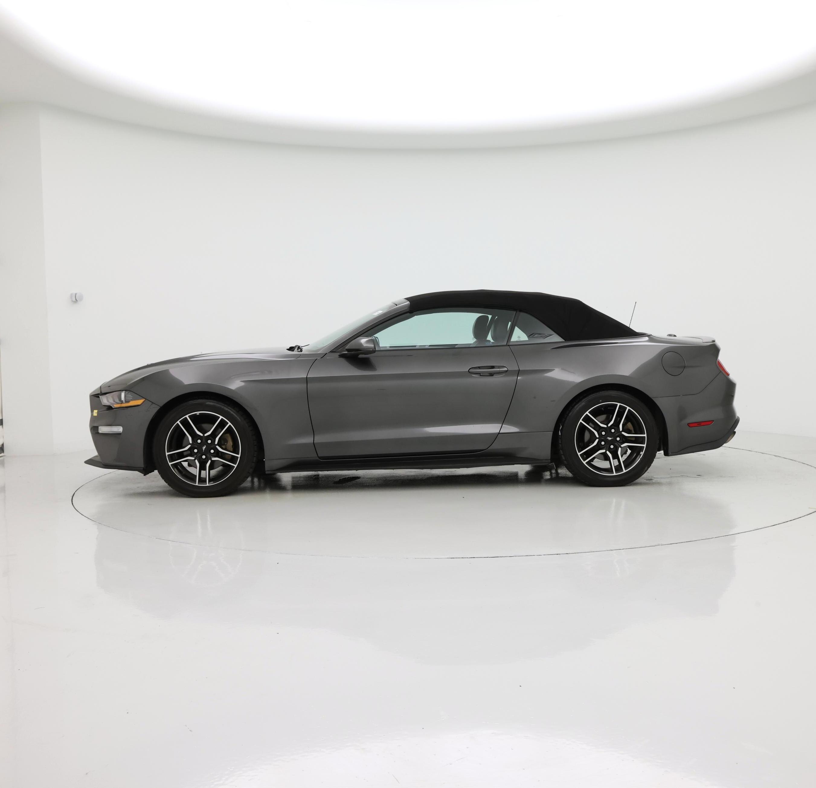 Thumbnail: 2018 Ford Mustang - 3