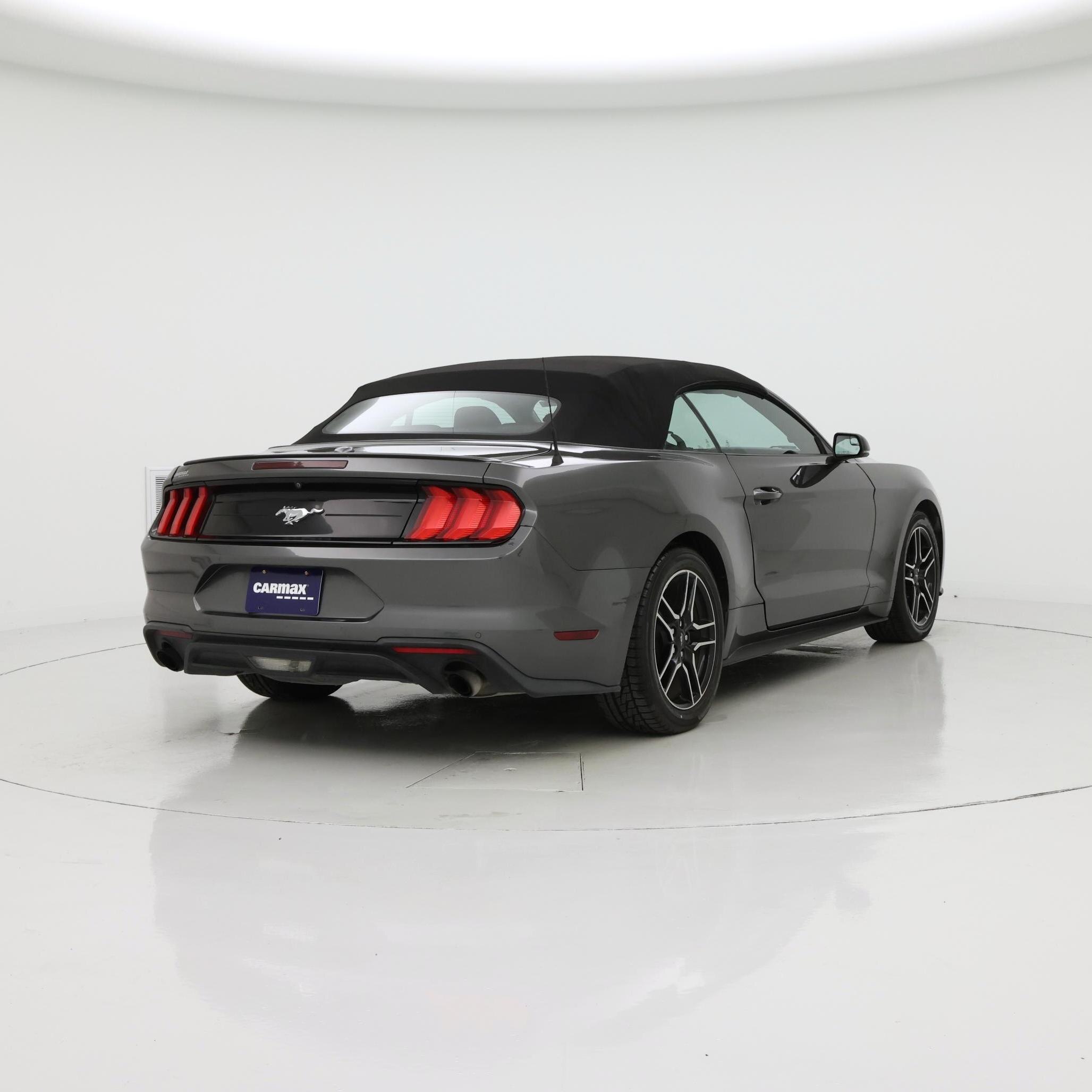 Thumbnail: 2018 Ford Mustang - 8