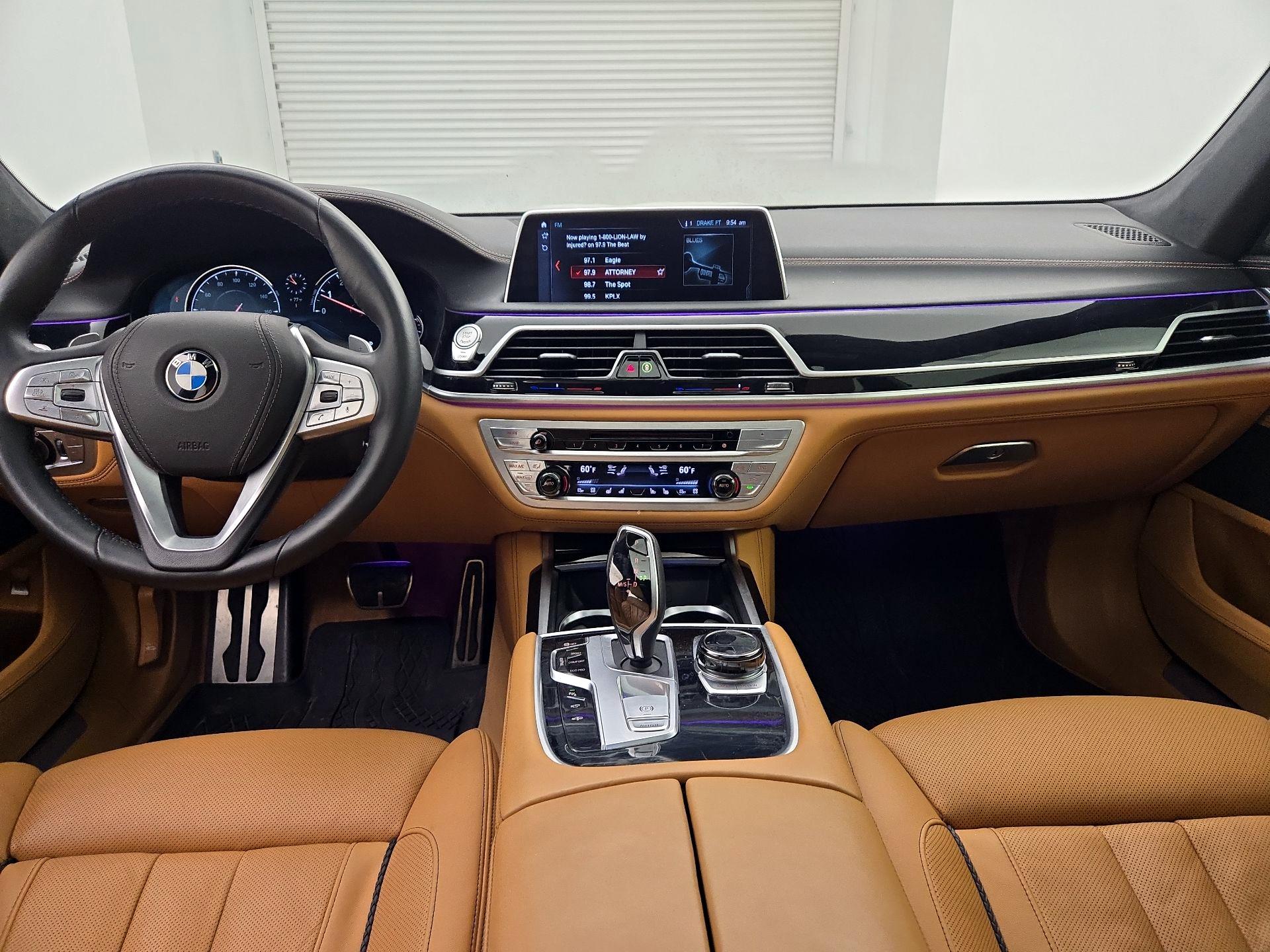 Thumbnail: 2018 BMW 7 Series - 9