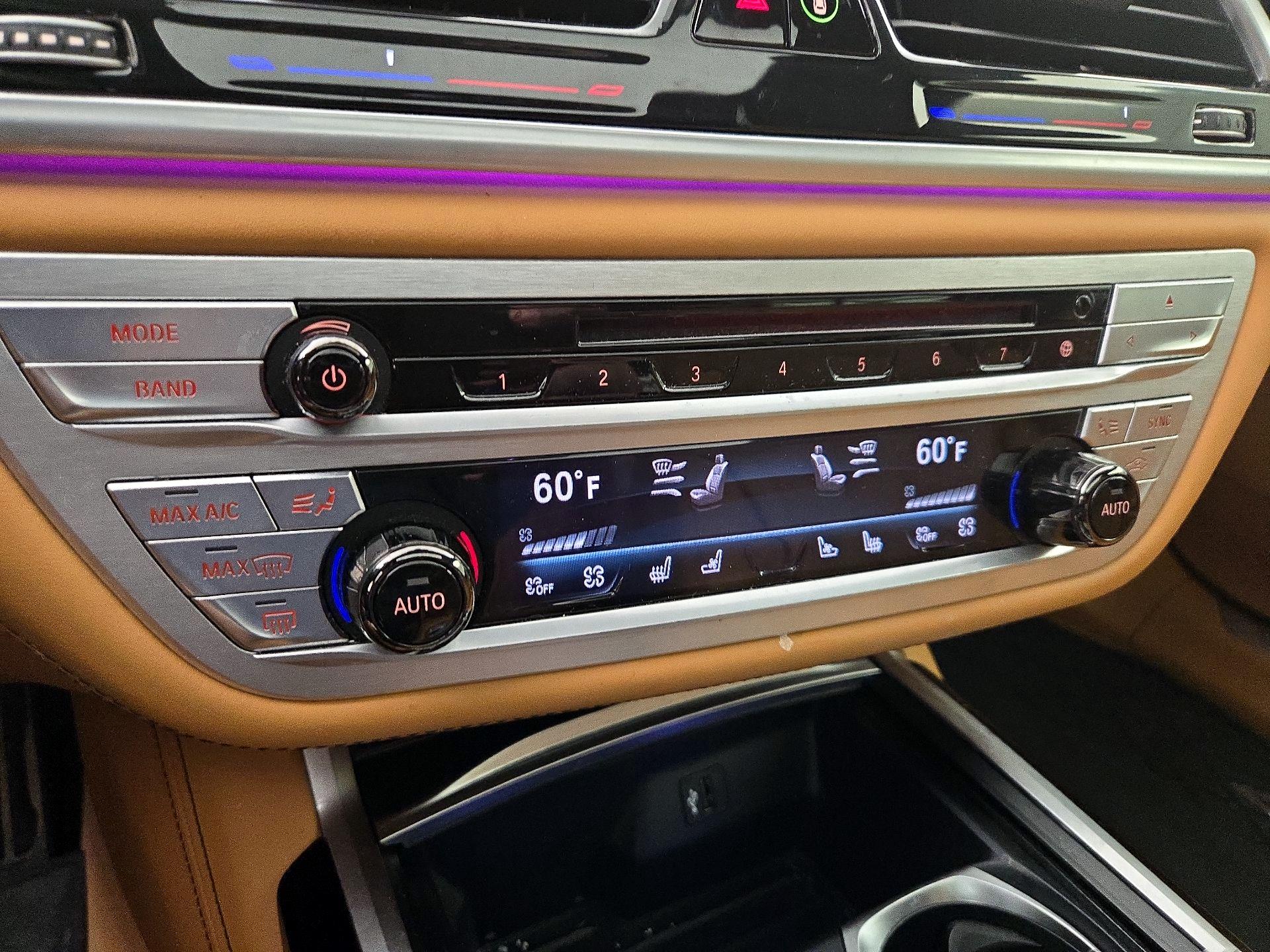 Thumbnail: 2018 BMW 7 Series - 17