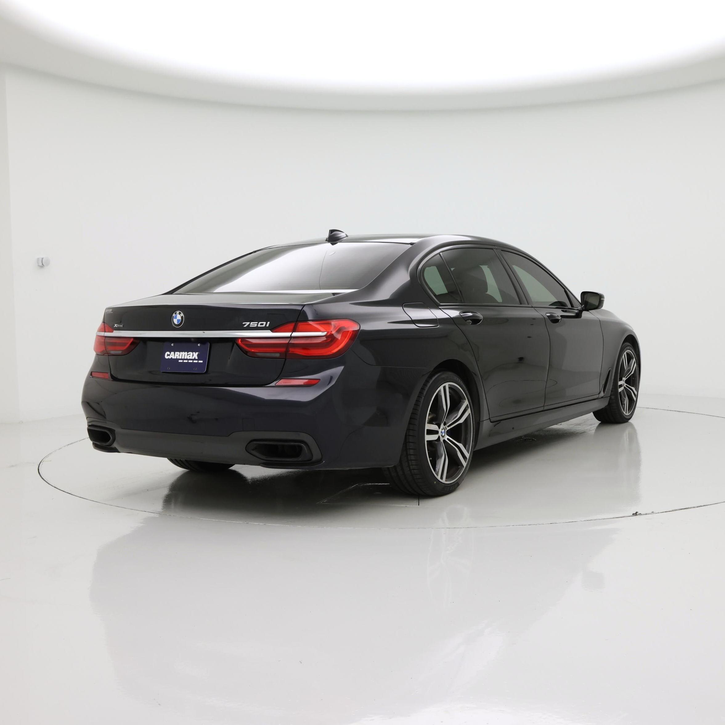 Thumbnail: 2018 BMW 7 Series - 8