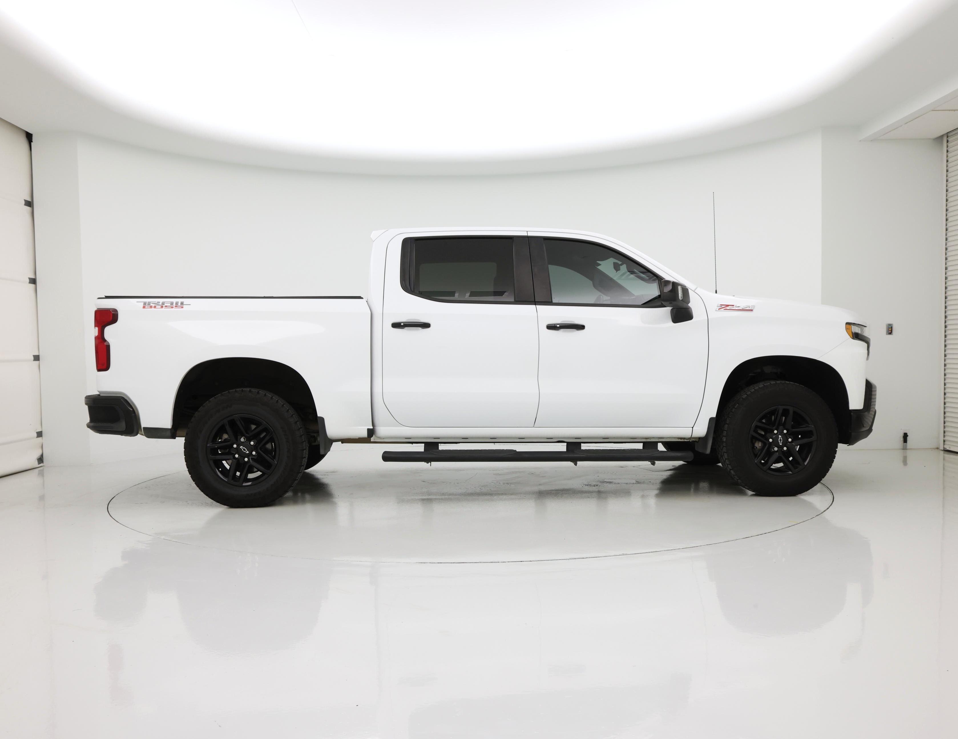 Thumbnail: 2019 Chevrolet Silverado 1500 - 7