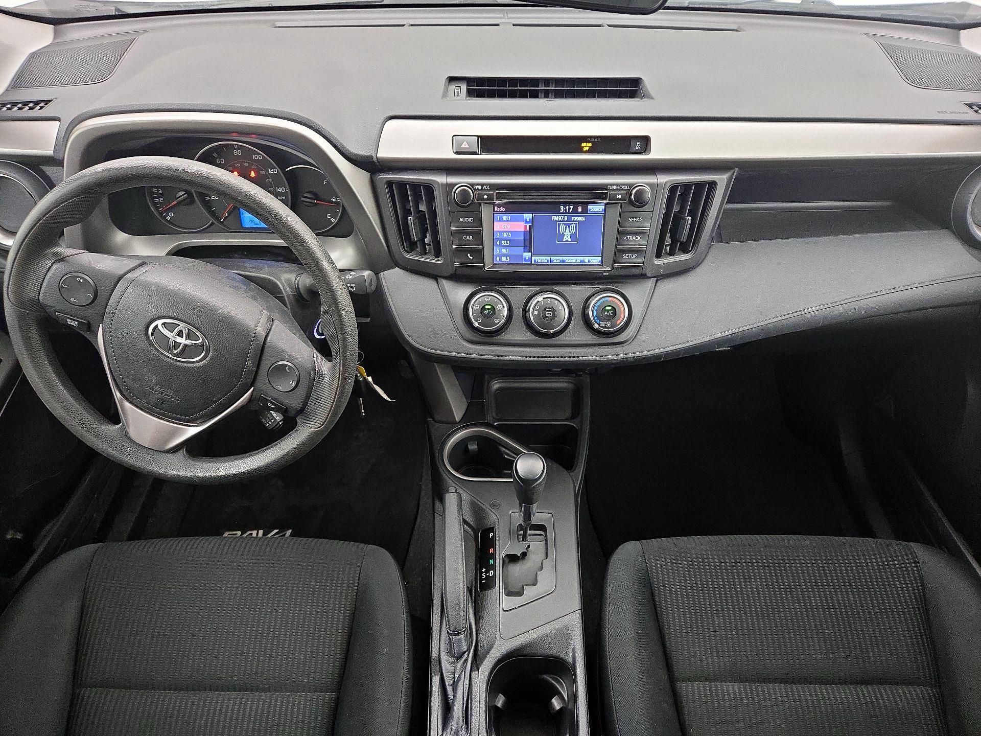 Thumbnail: 2016 Toyota RAV4 - 9