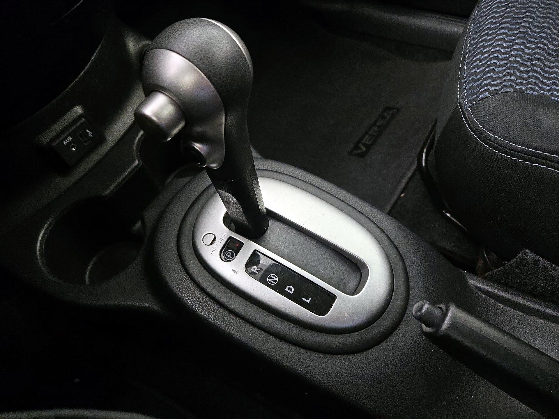 Thumbnail: 2018 Nissan Versa Note - 17