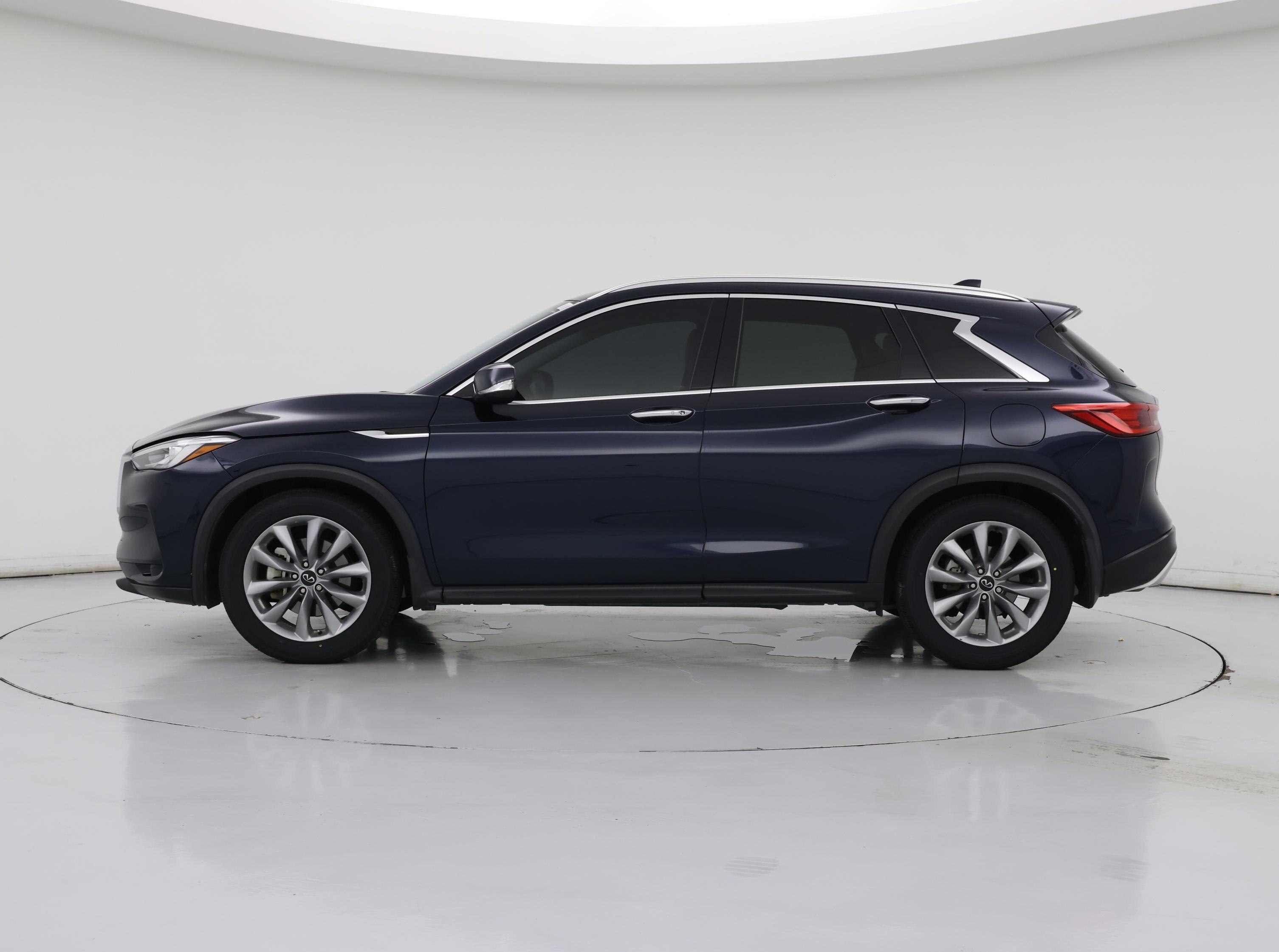 Thumbnail: 2020 INFINITI QX50 - 3