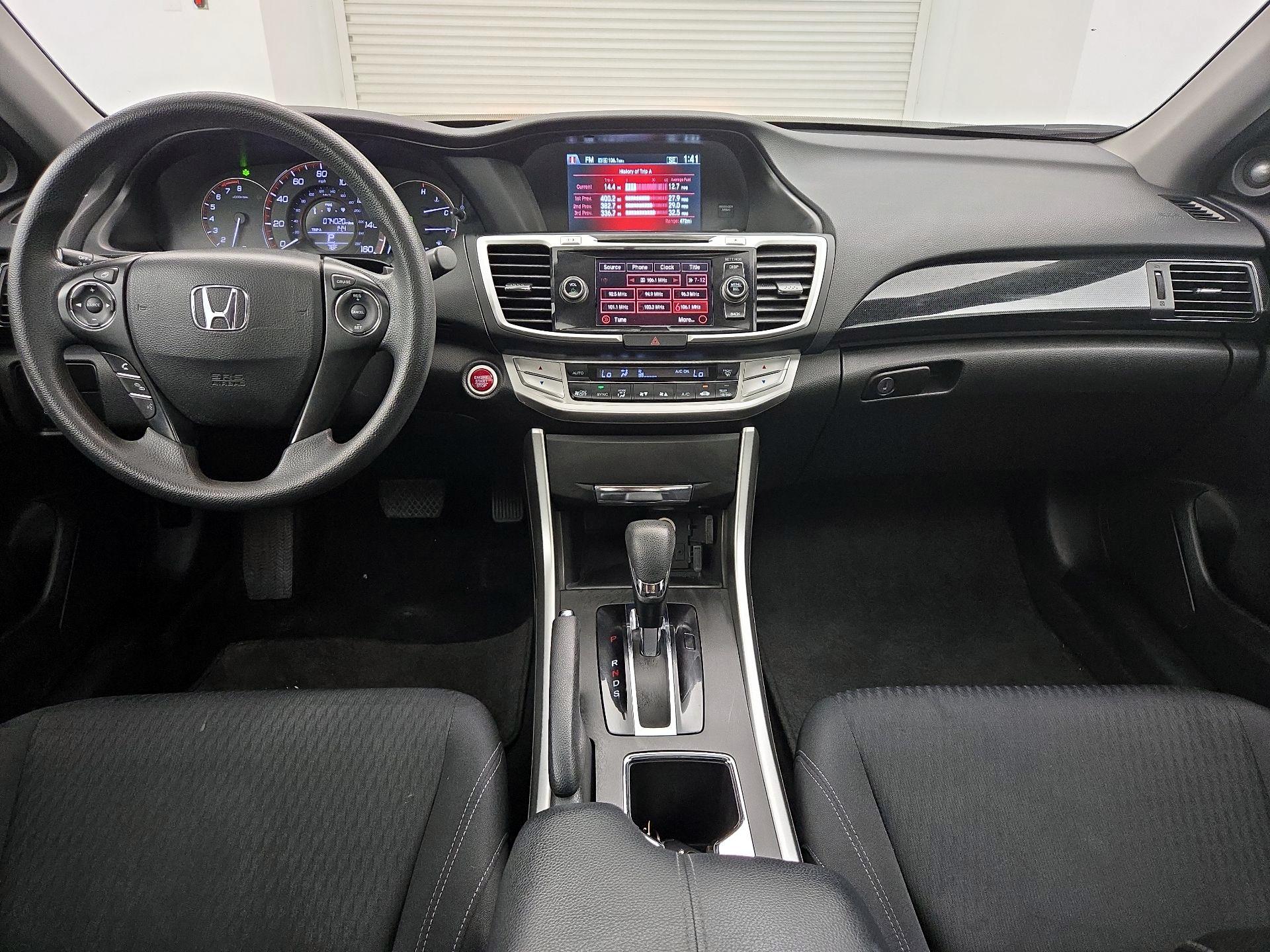 Thumbnail: 2015 Honda Accord - 9