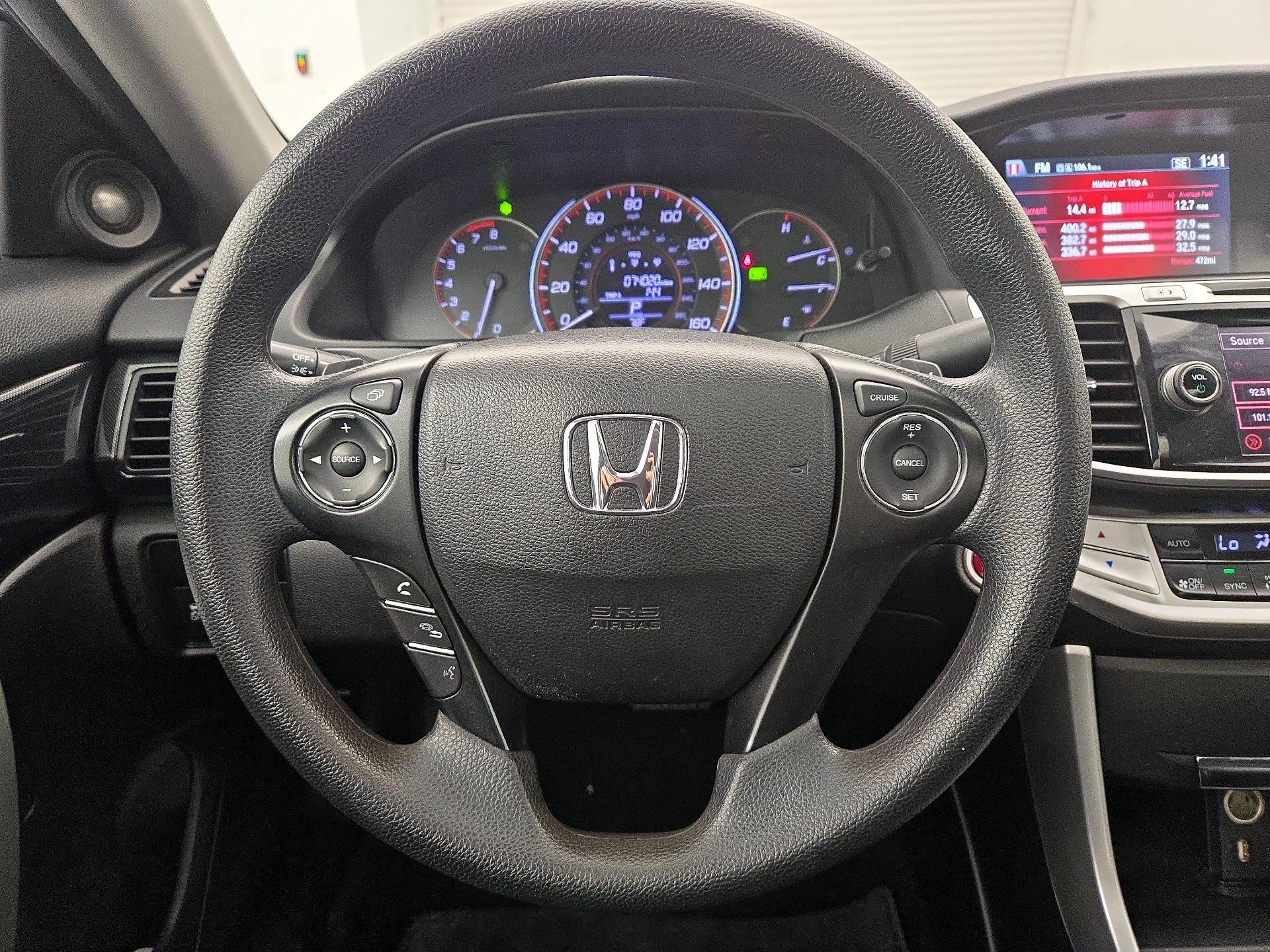 Thumbnail: 2015 Honda Accord - 10