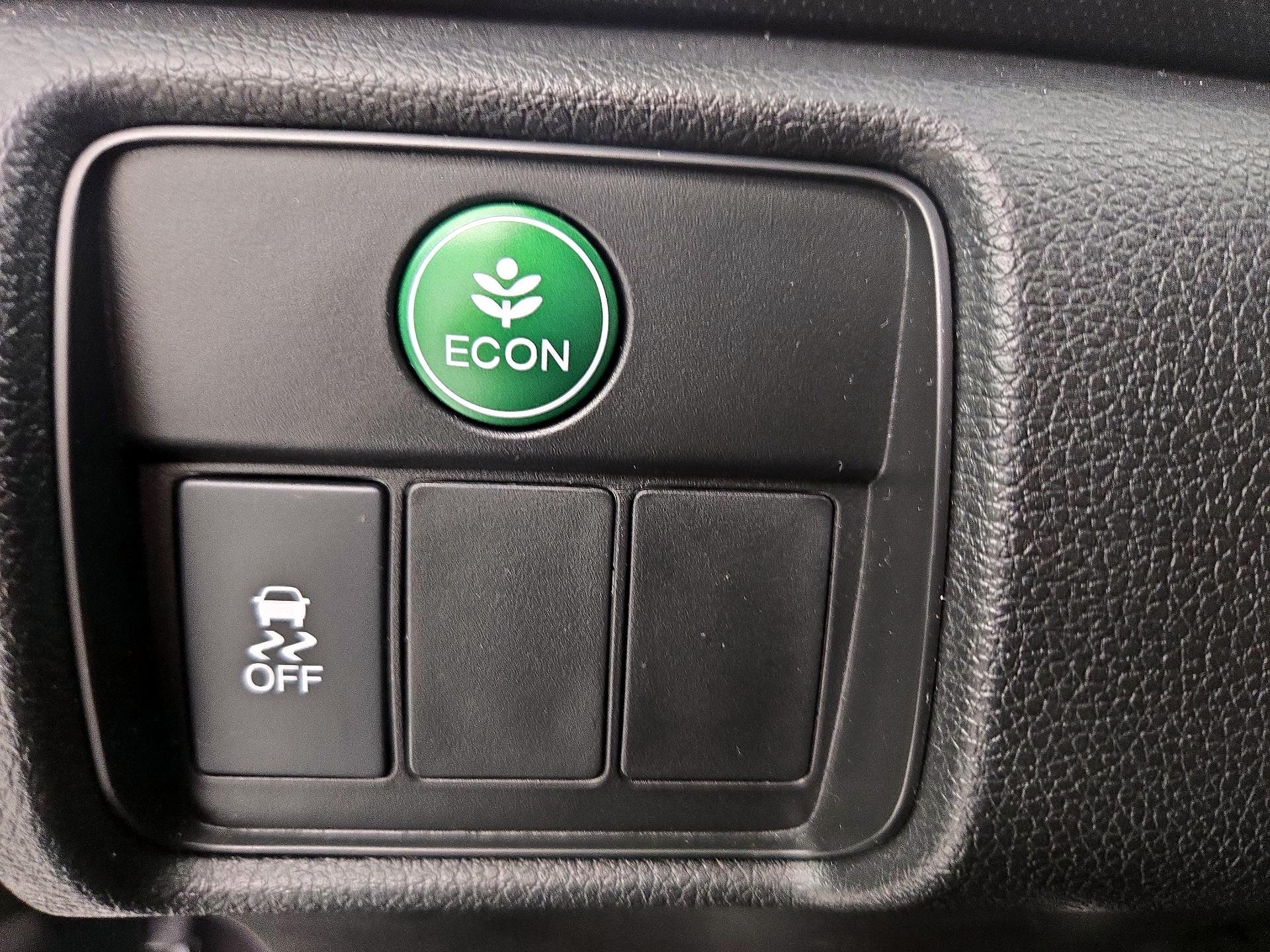 Thumbnail: 2015 Honda Accord - 13