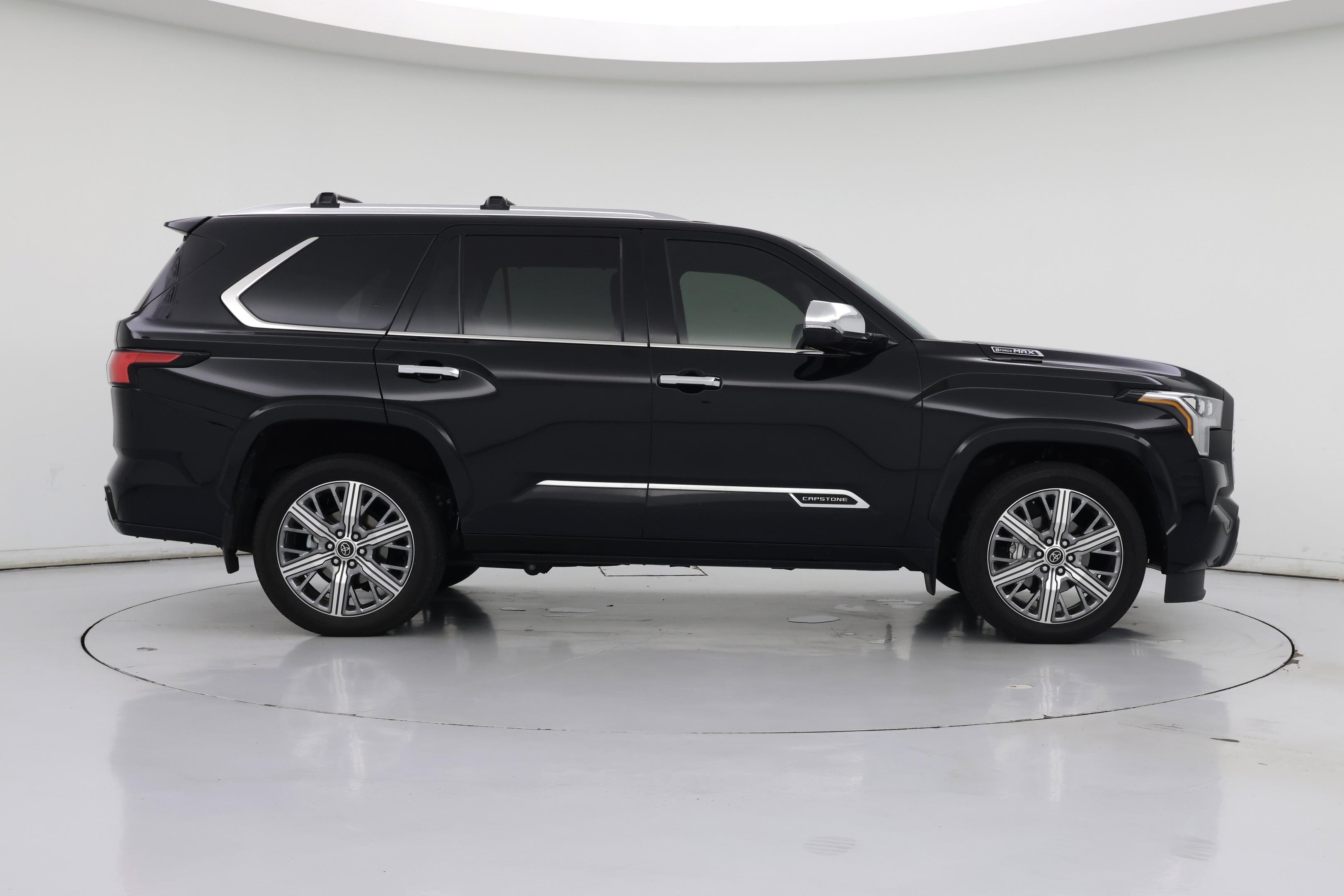 Thumbnail: 2024 Toyota Sequoia - 7