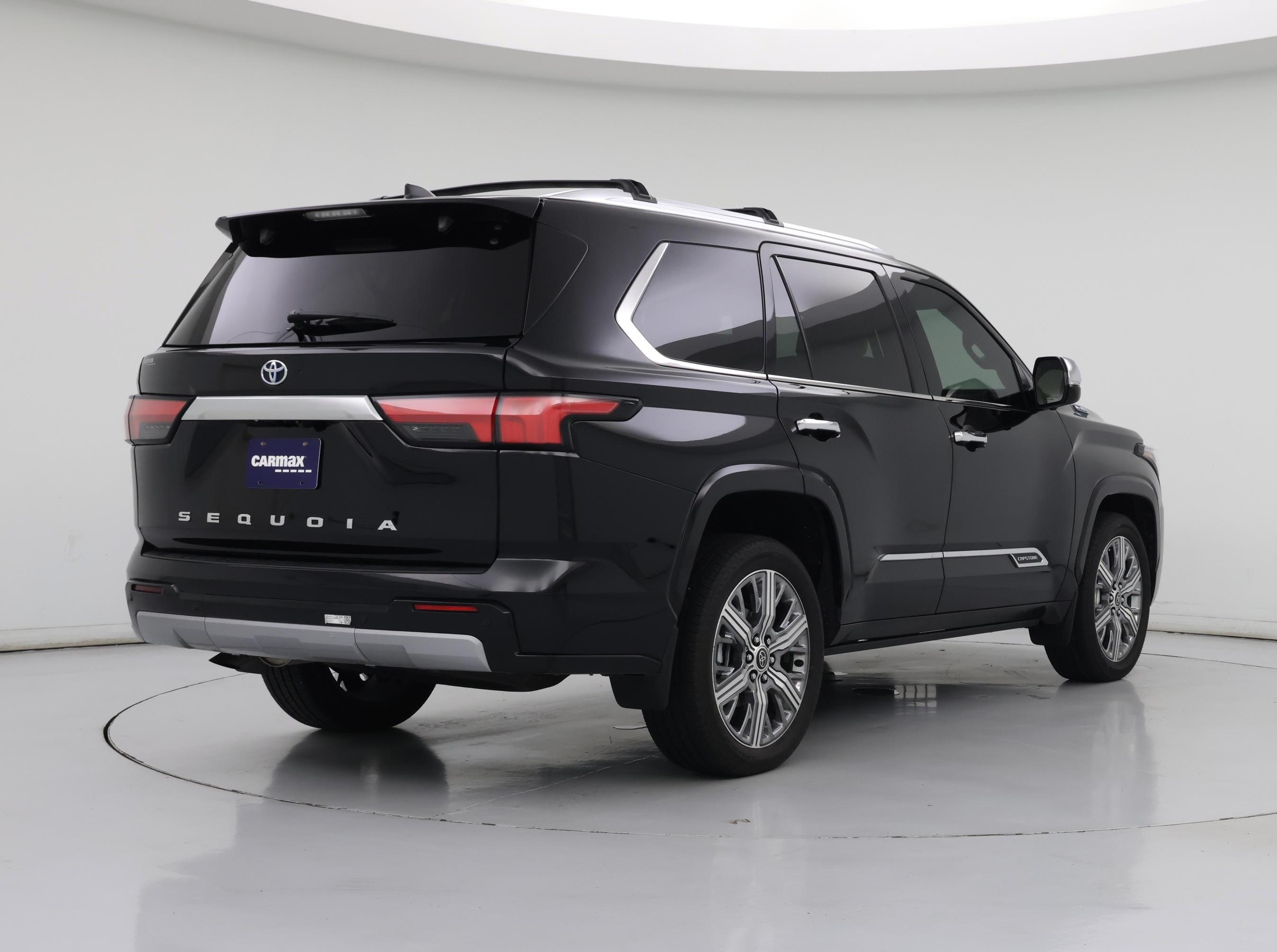 Thumbnail: 2024 Toyota Sequoia - 8
