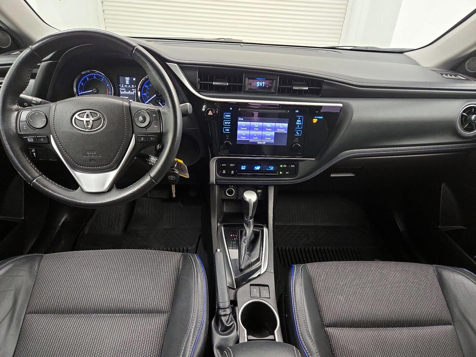 Thumbnail: 2018 Toyota Corolla - 9