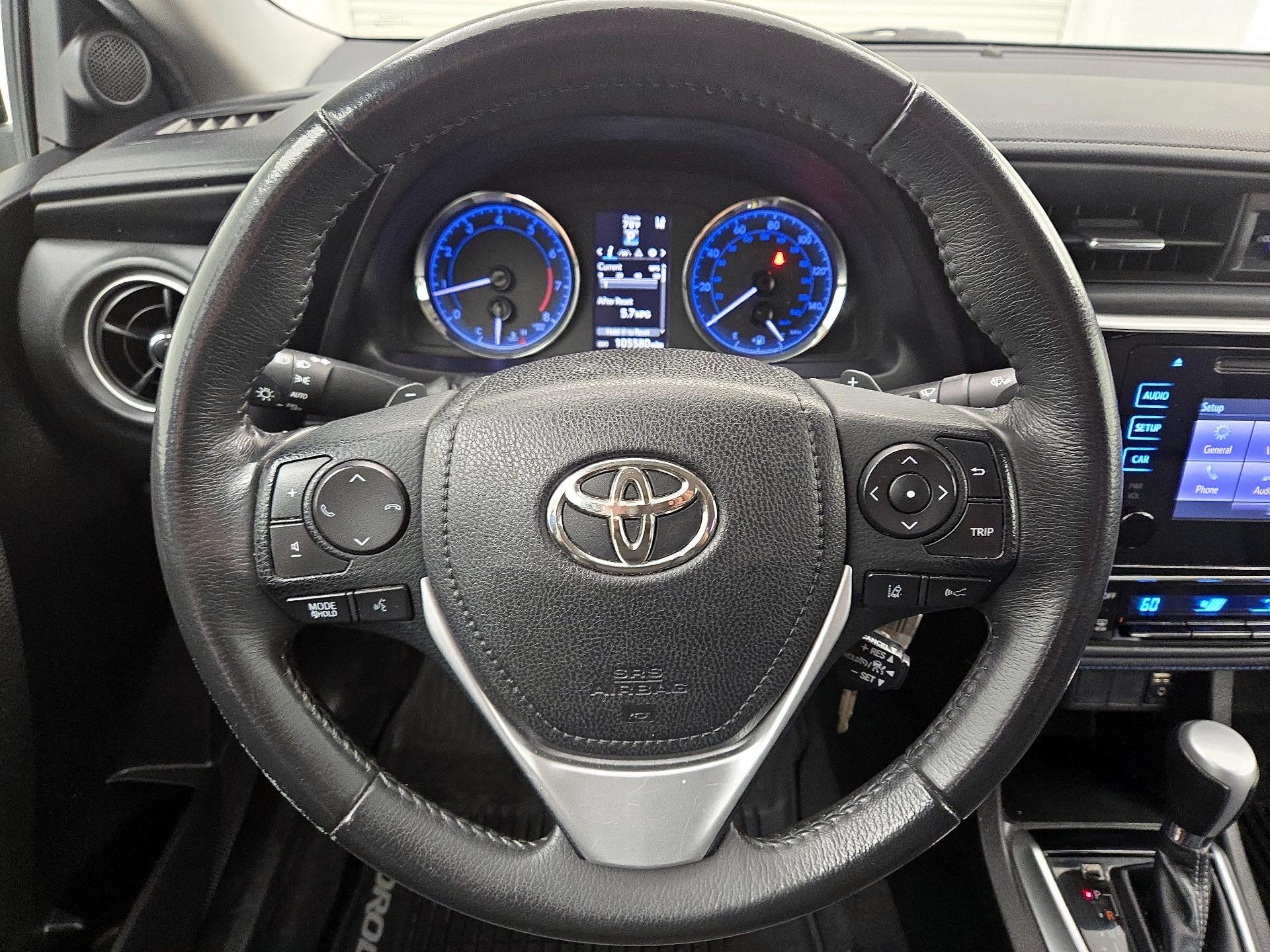 Thumbnail: 2018 Toyota Corolla - 10