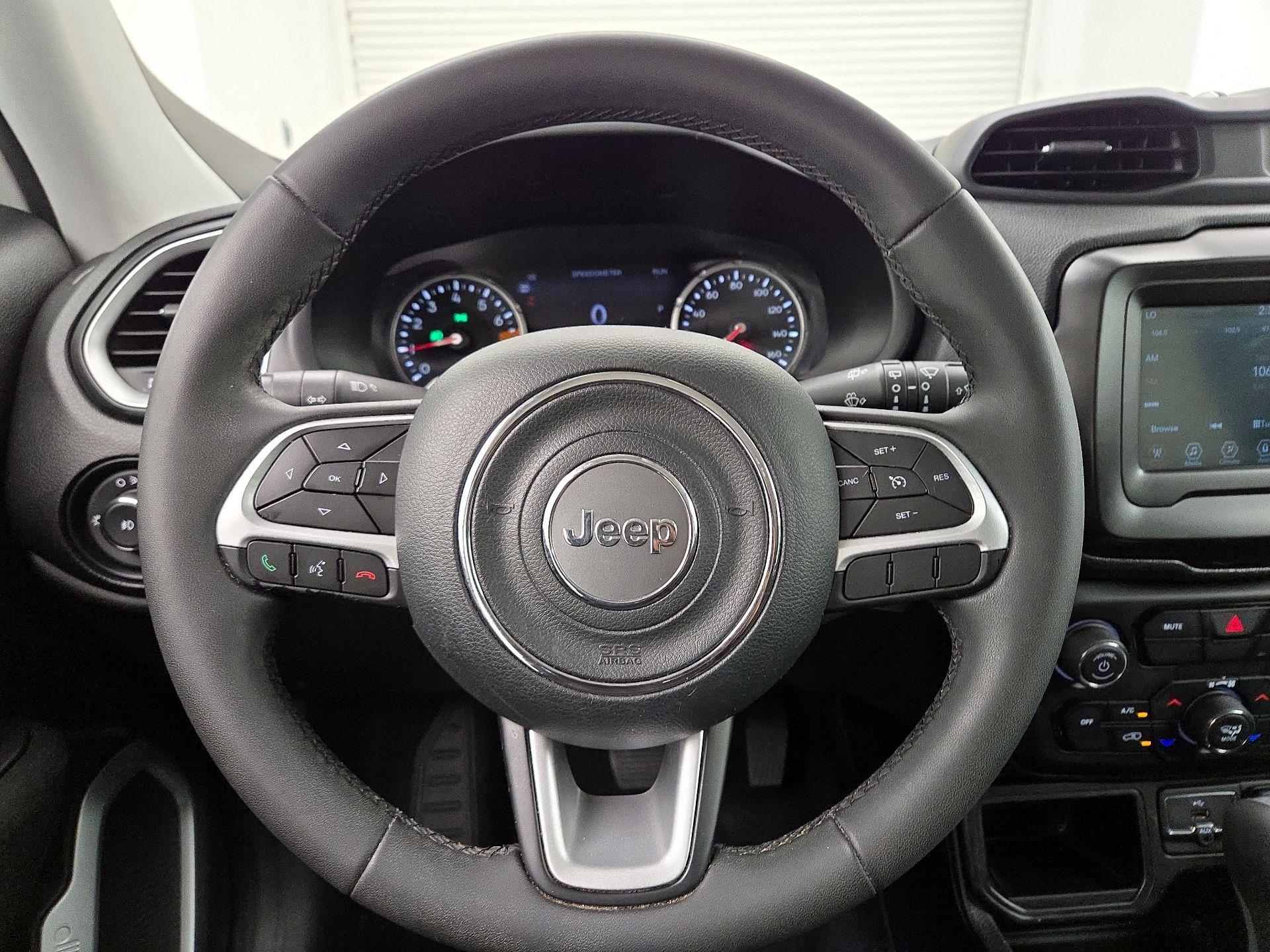 Thumbnail: 2021 Jeep Renegade - 10