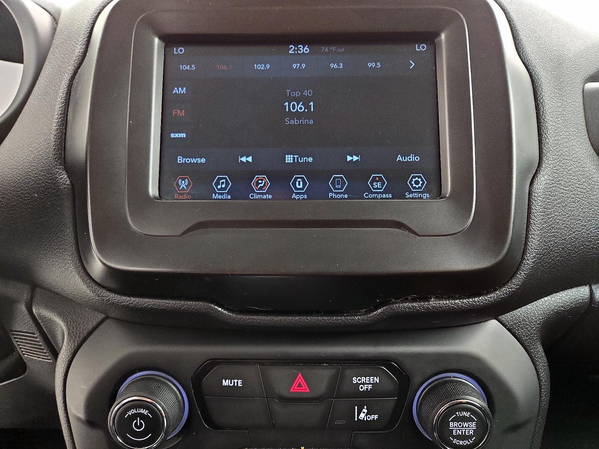 Thumbnail: 2021 Jeep Renegade - 15