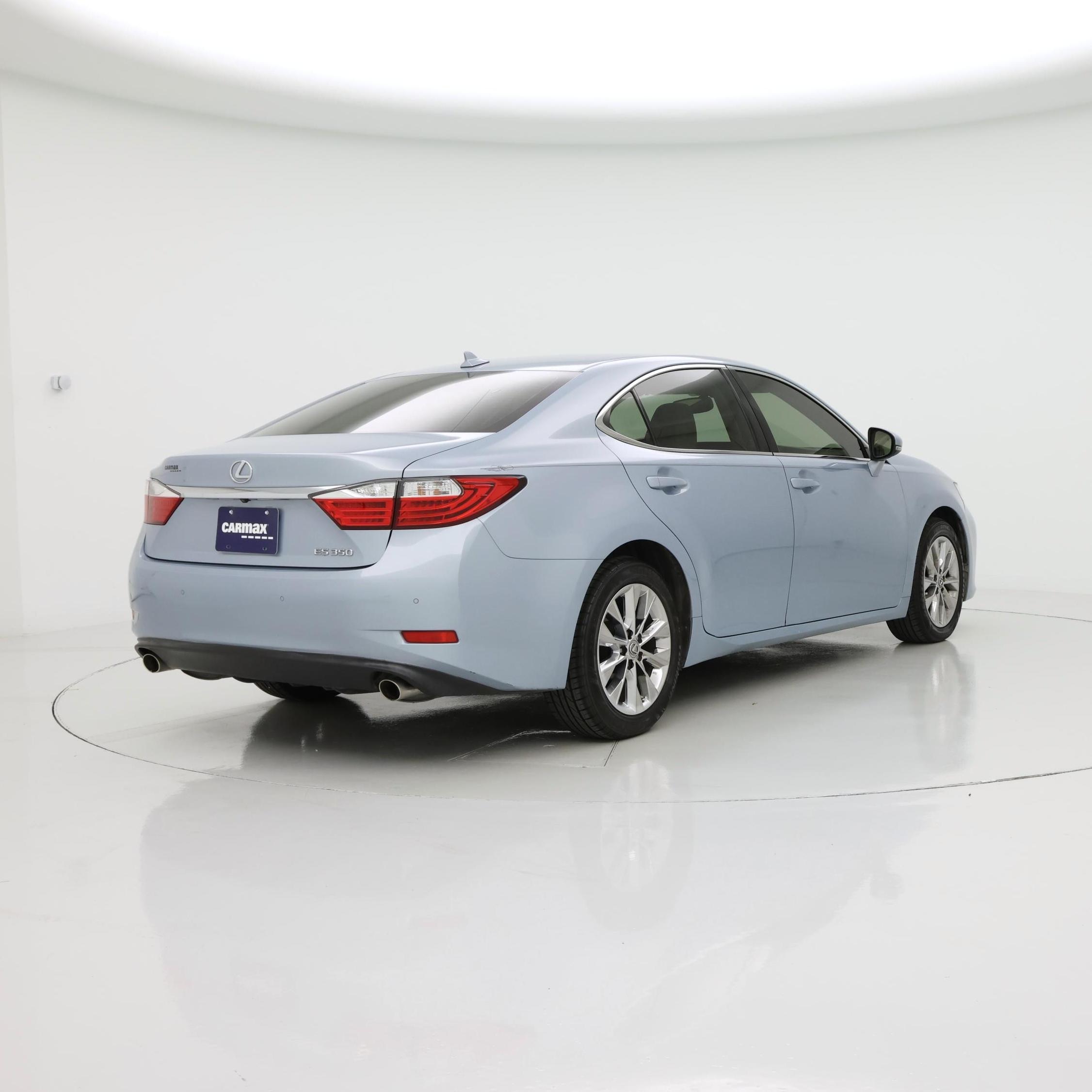 Thumbnail: 2013 Lexus ES - 8