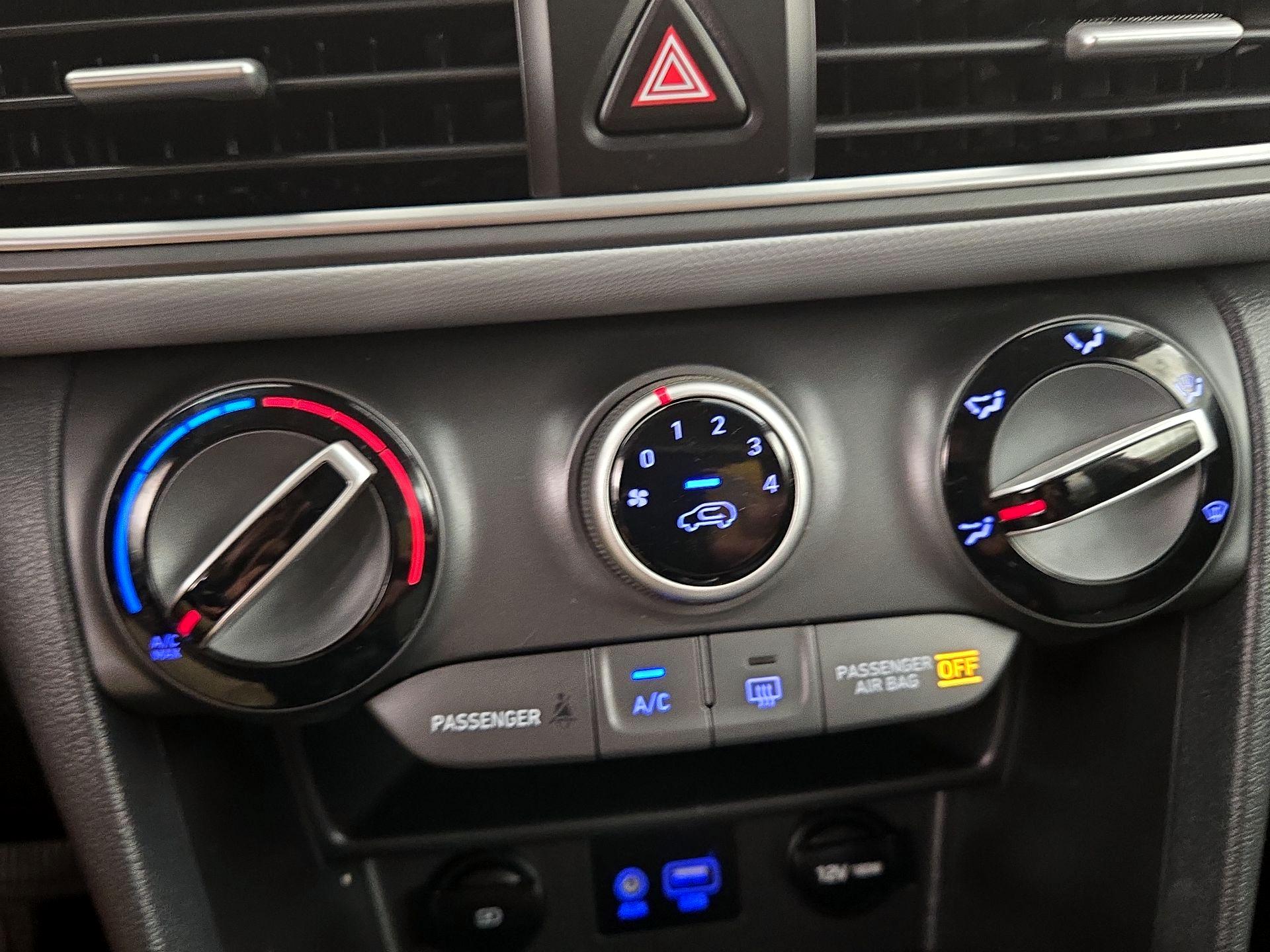 Thumbnail: 2019 Hyundai Kona - 16
