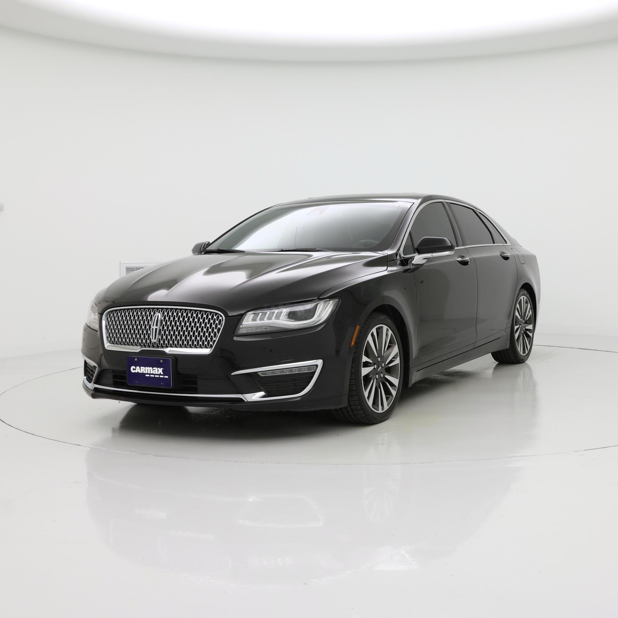 Thumbnail: 2017 Lincoln MKZ - 4