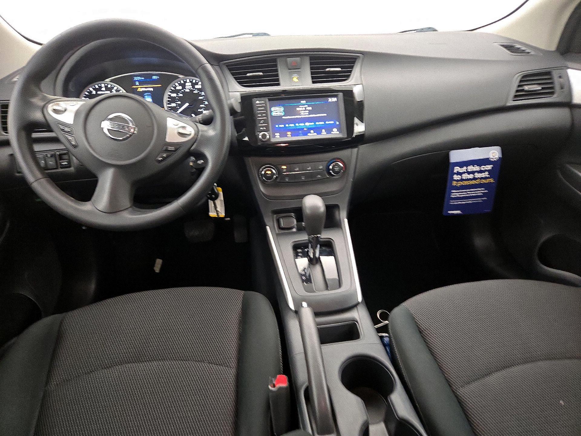 Thumbnail: 2019 Nissan Sentra - 9