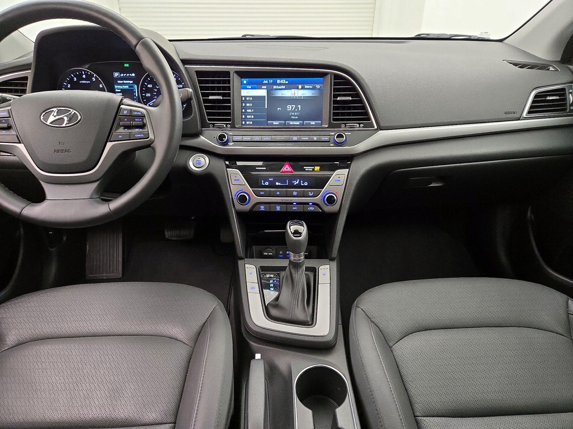 Thumbnail: 2017 Hyundai Elantra - 9