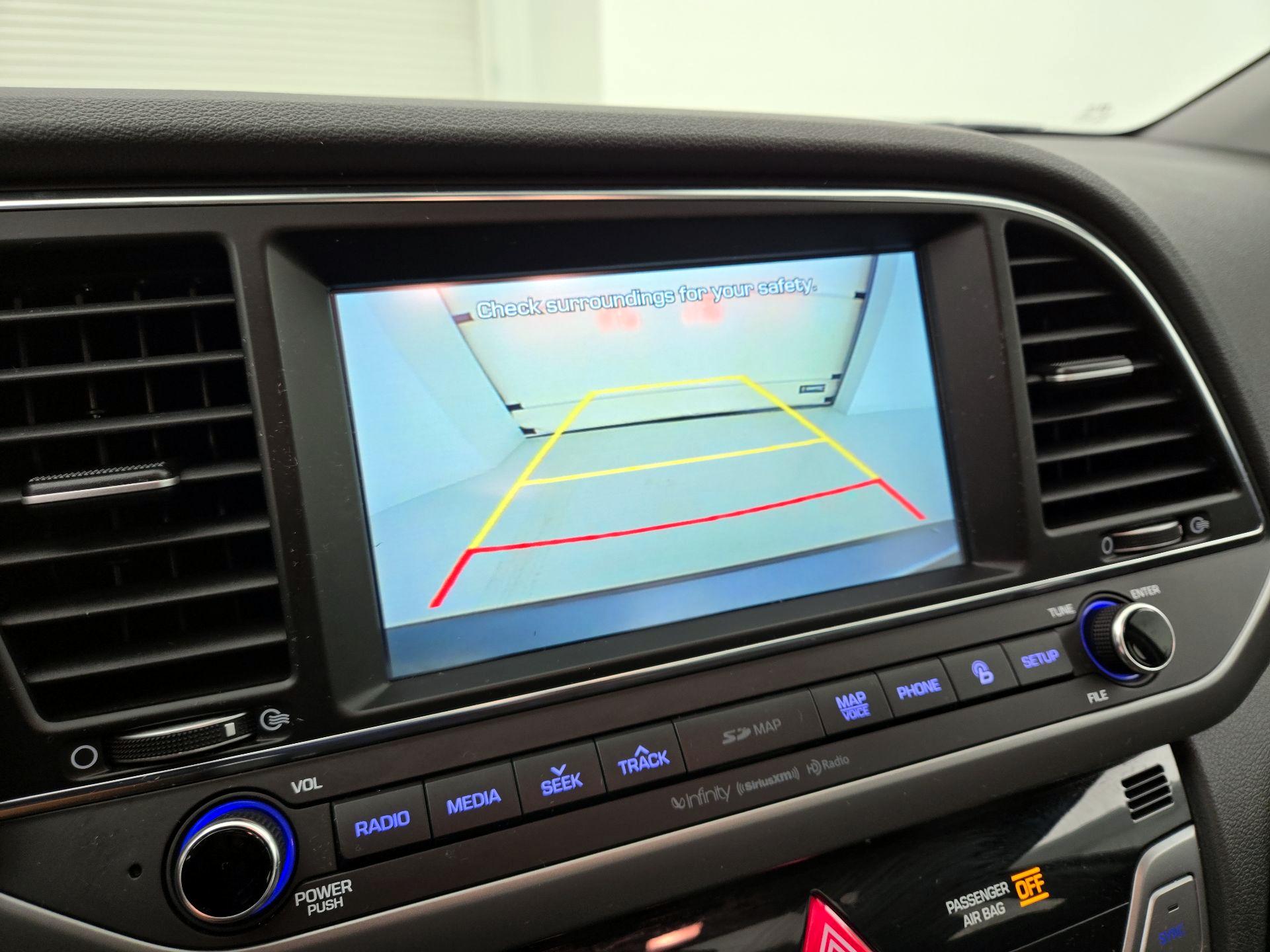Thumbnail: 2017 Hyundai Elantra - 15