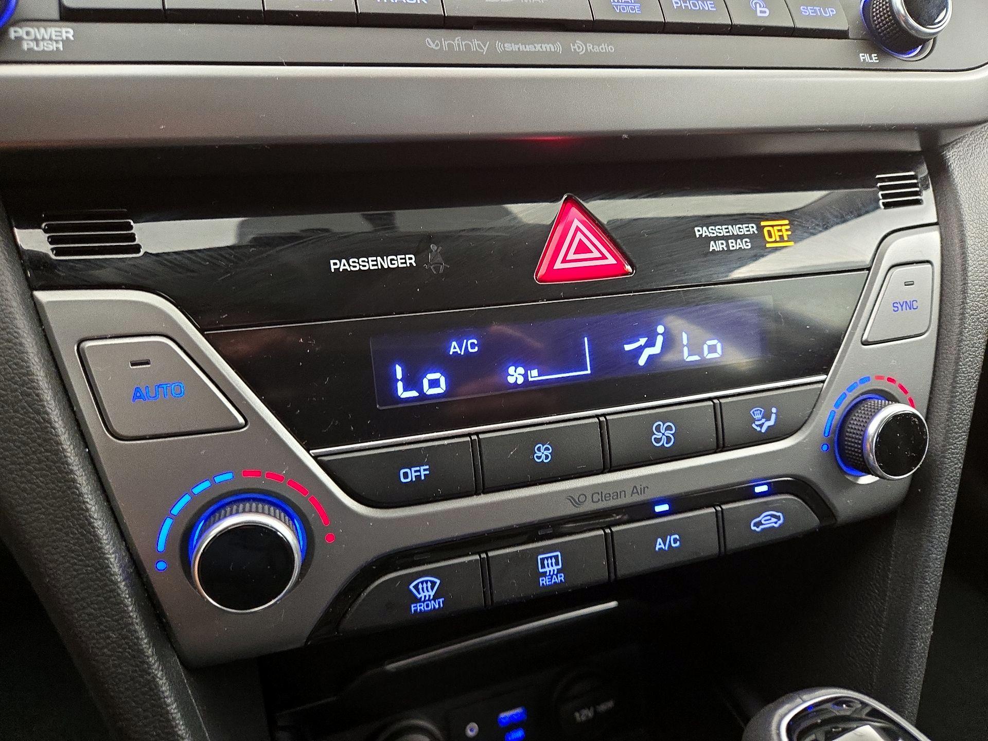 Thumbnail: 2017 Hyundai Elantra - 17