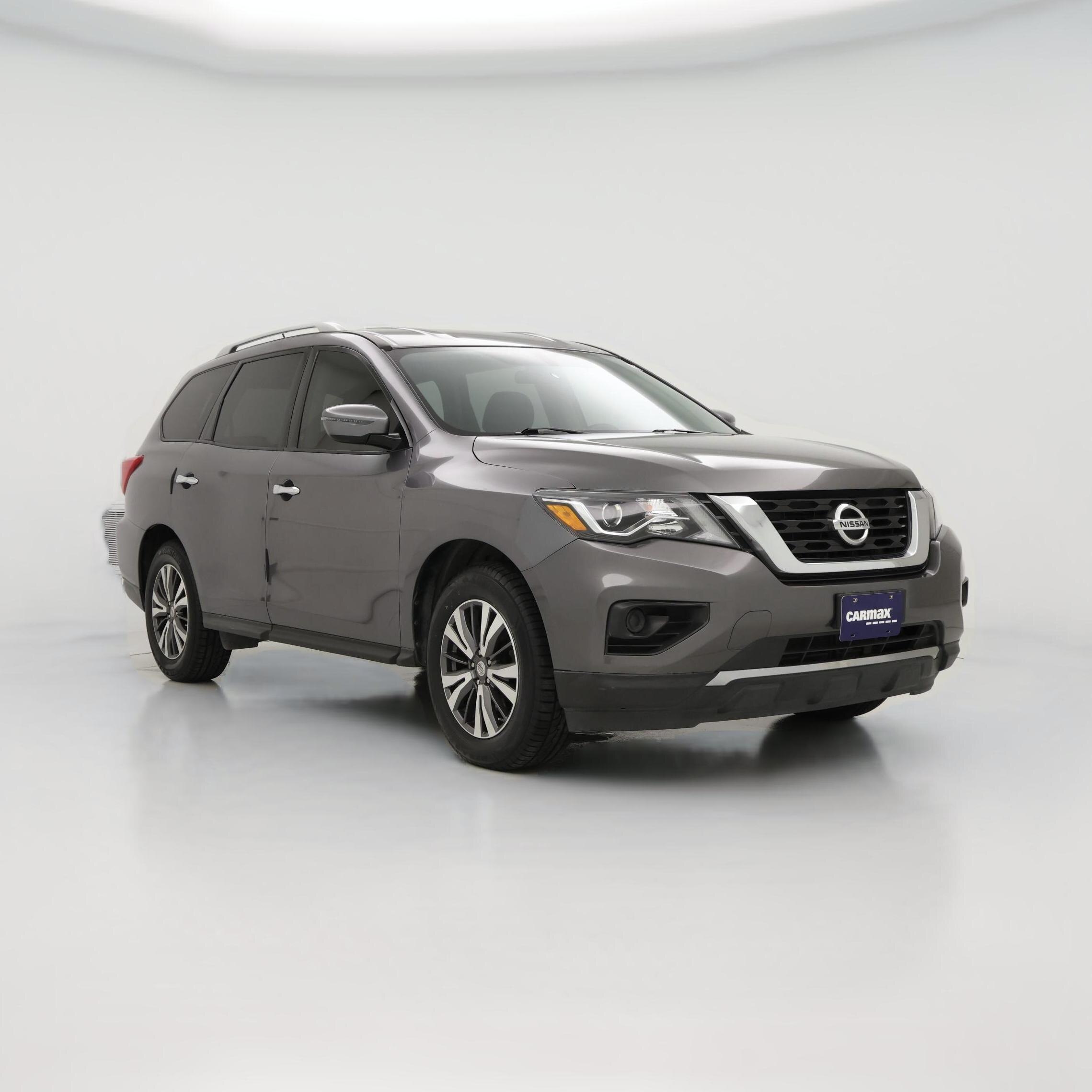 Thumbnail: 2017 Nissan Pathfinder - 1