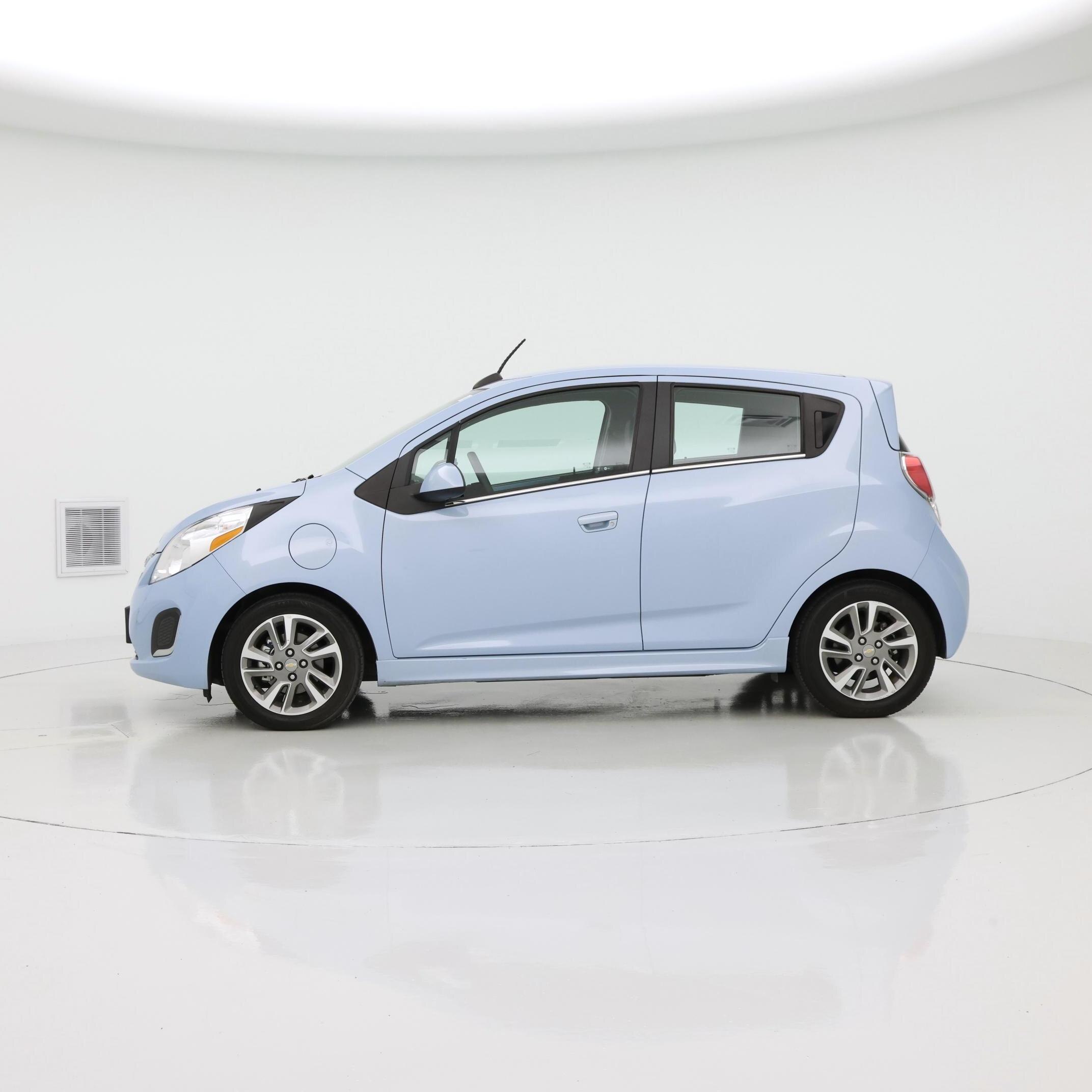Thumbnail: 2016 Chevrolet Spark - 3