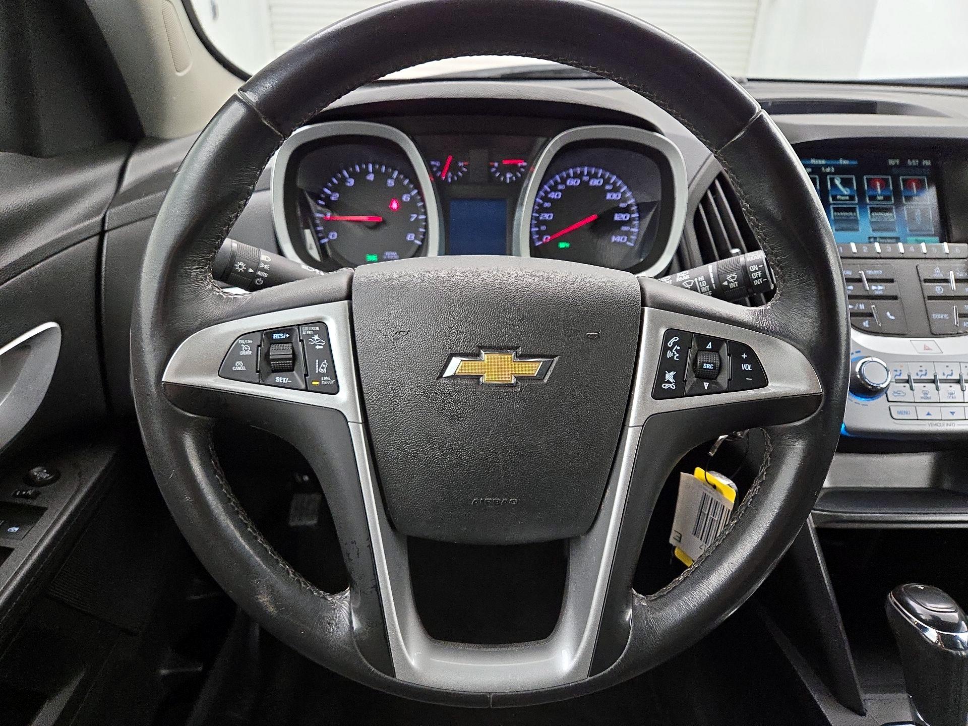 Thumbnail: 2017 Chevrolet Equinox - 10