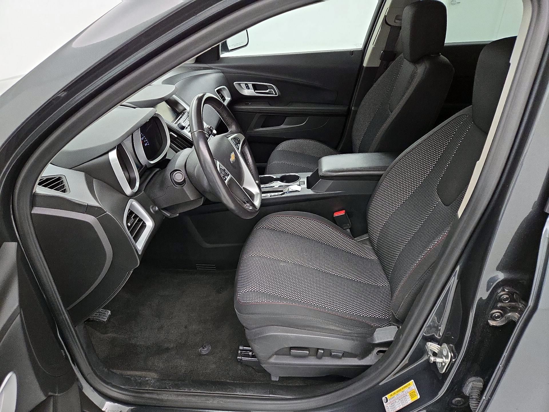 Thumbnail: 2017 Chevrolet Equinox - 11