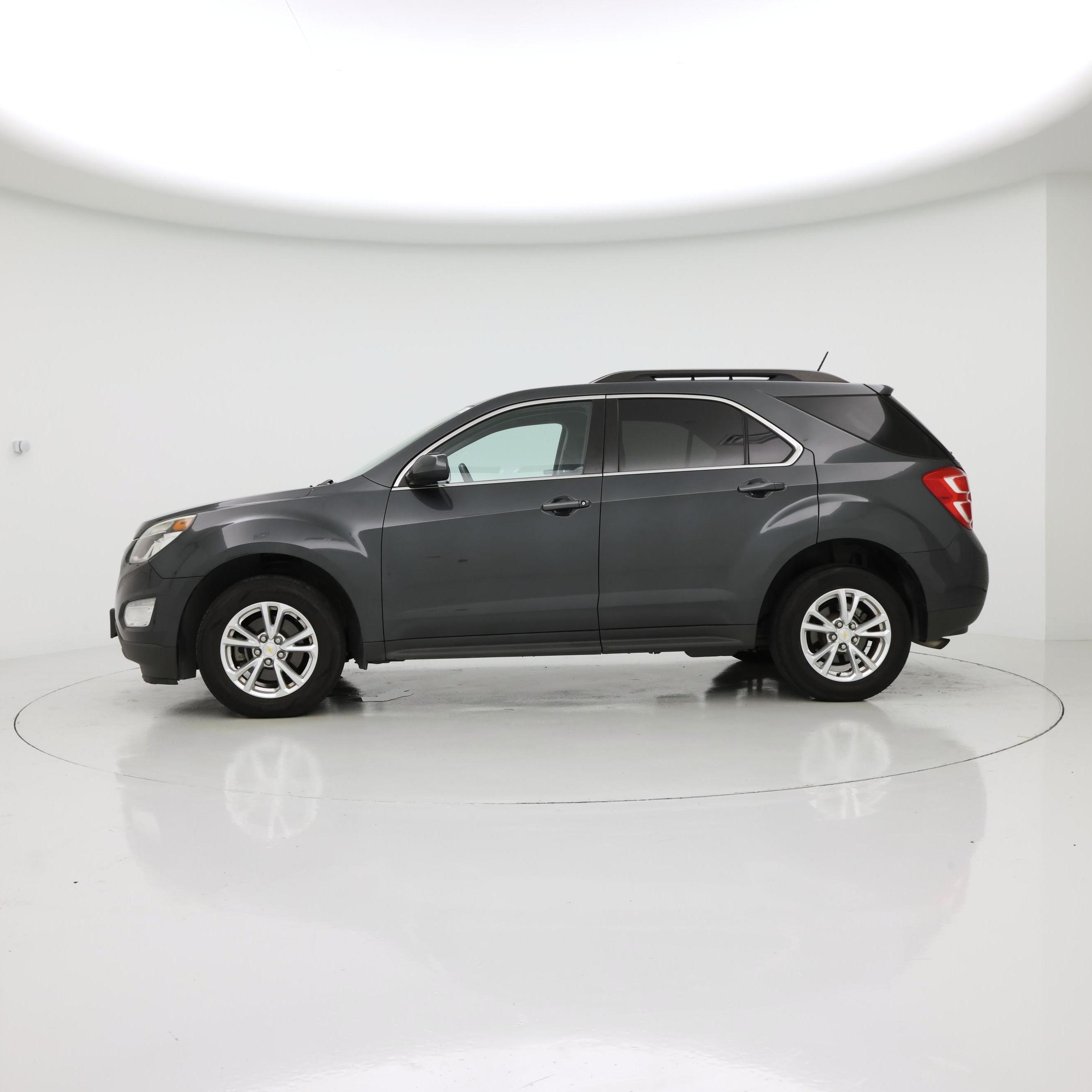 Thumbnail: 2017 Chevrolet Equinox - 3