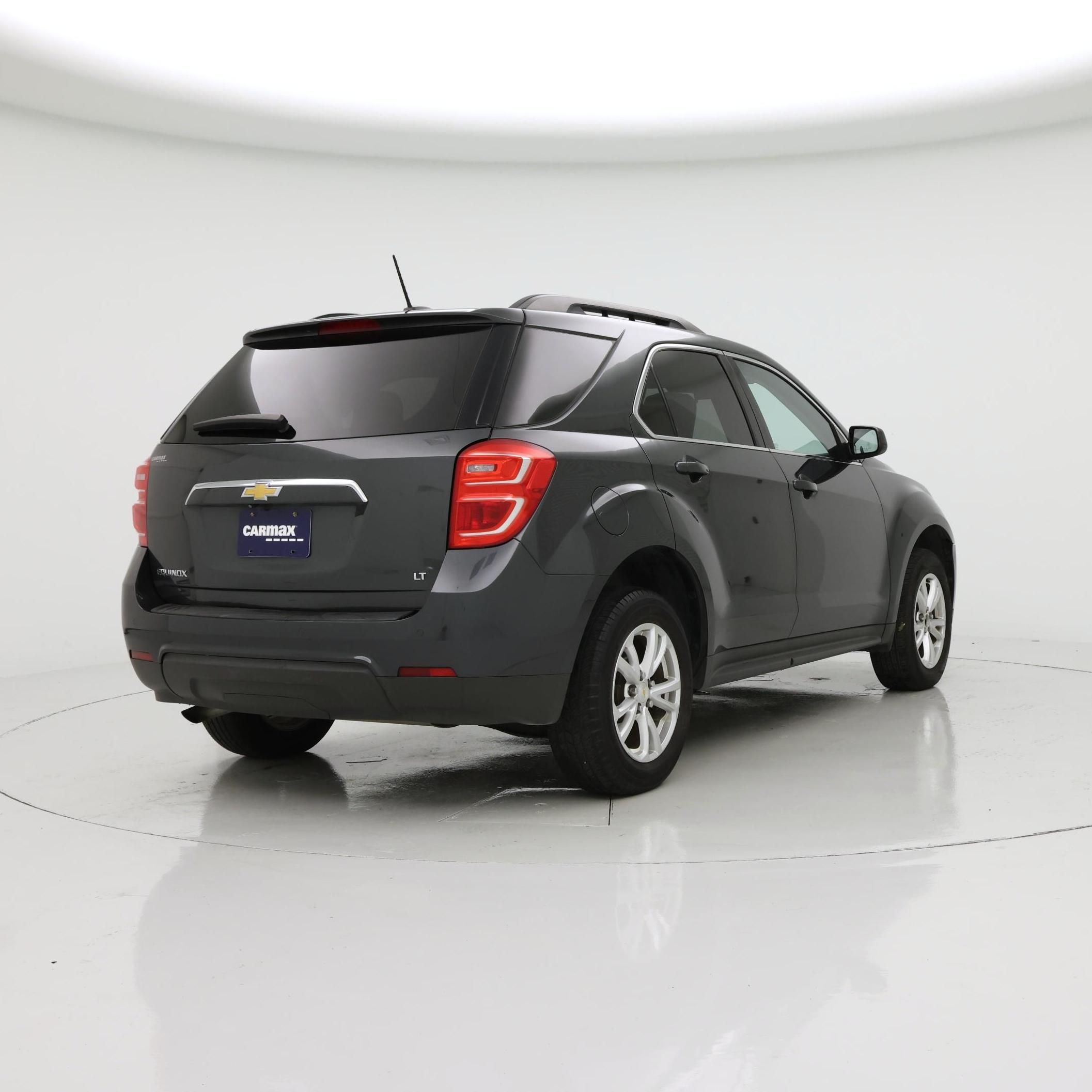 Thumbnail: 2017 Chevrolet Equinox - 8